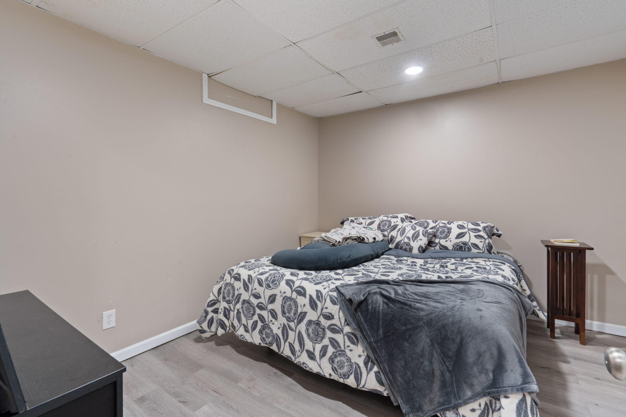 2443 NW Valley Hills Trail