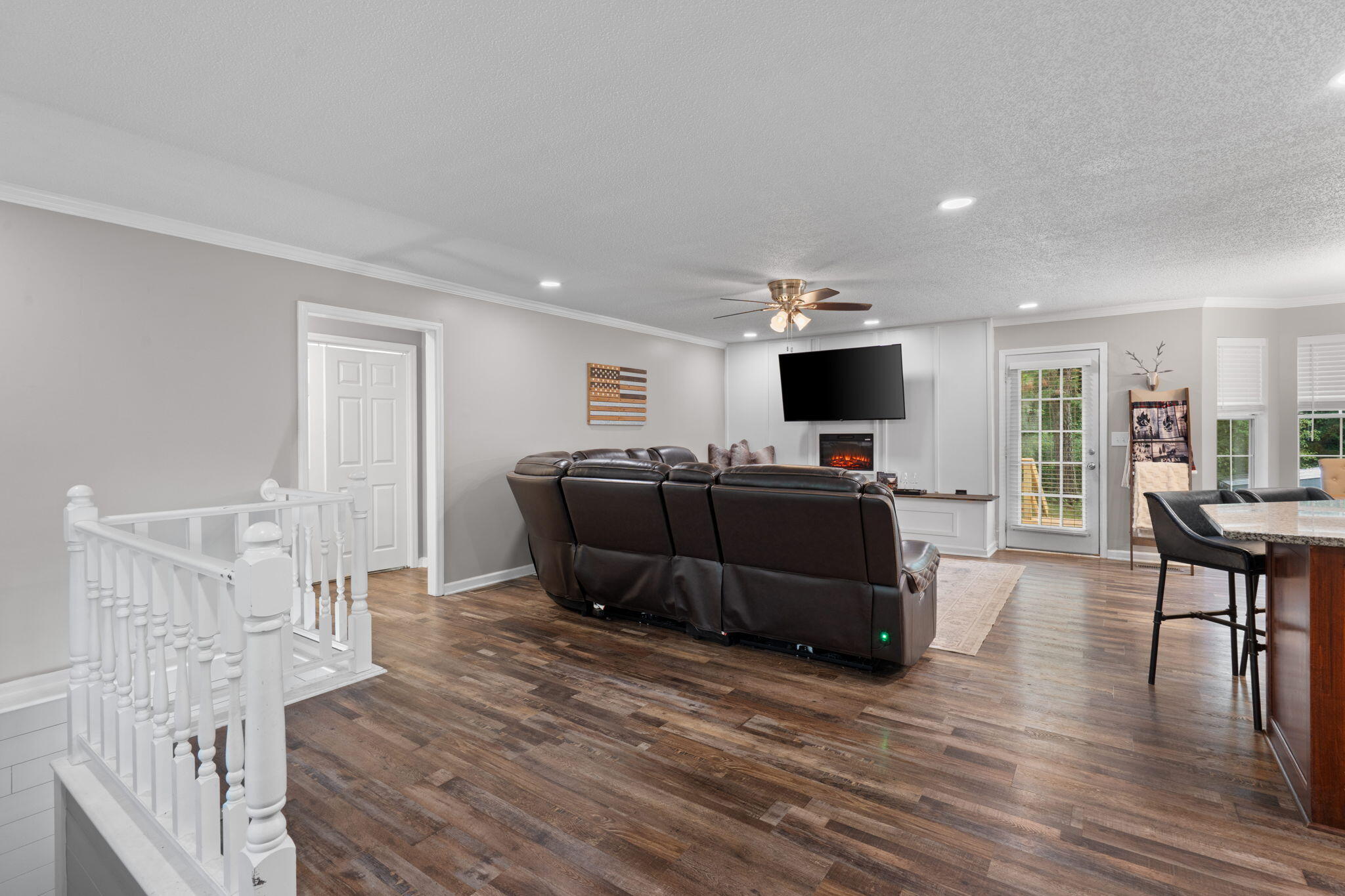 2443 NW Valley Hills Trail