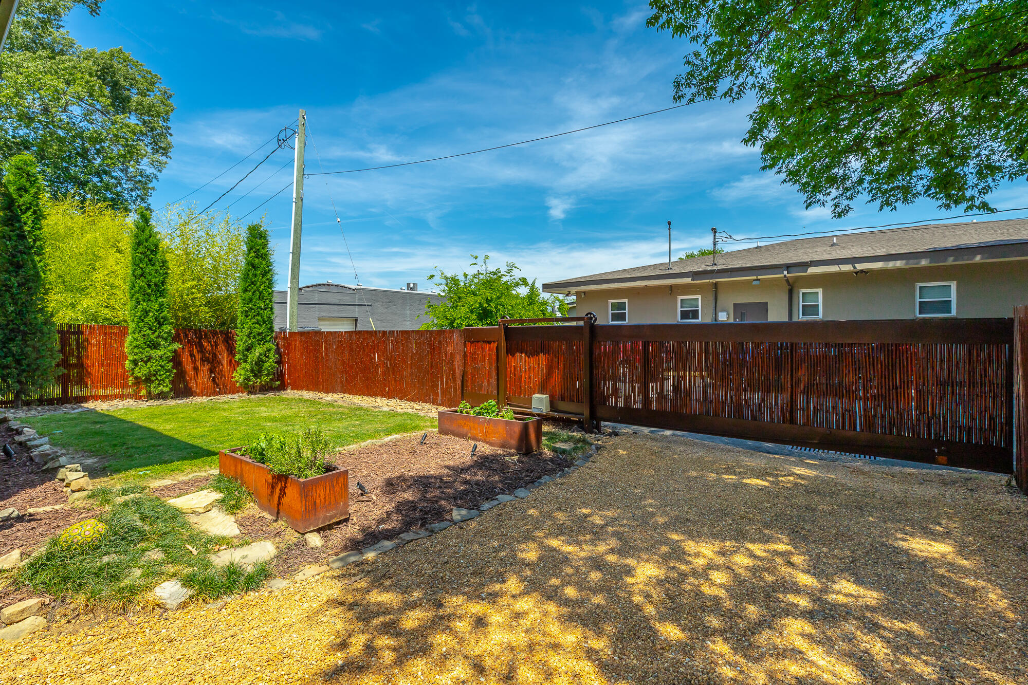 1613 Duncan Avenue