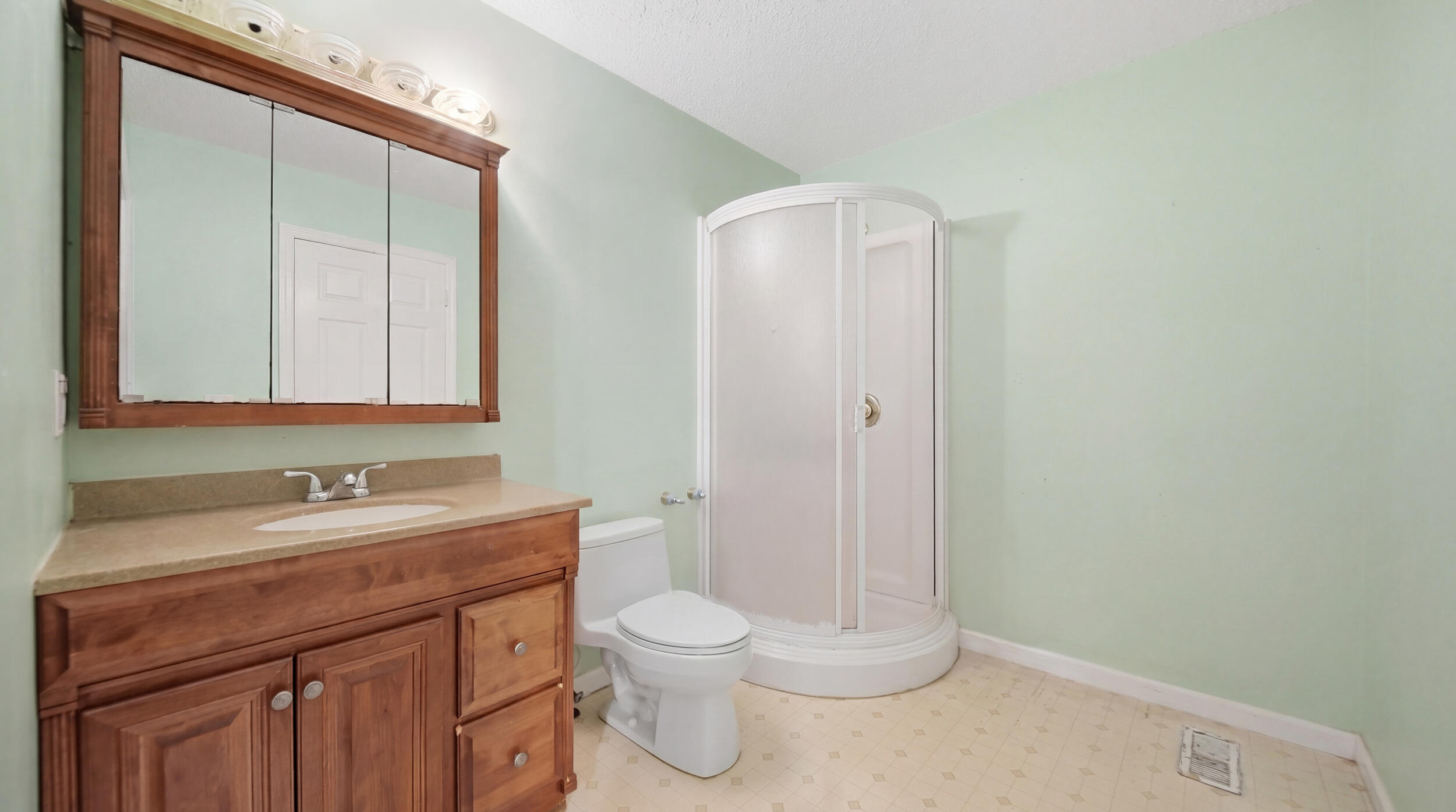 1418 Heather Way