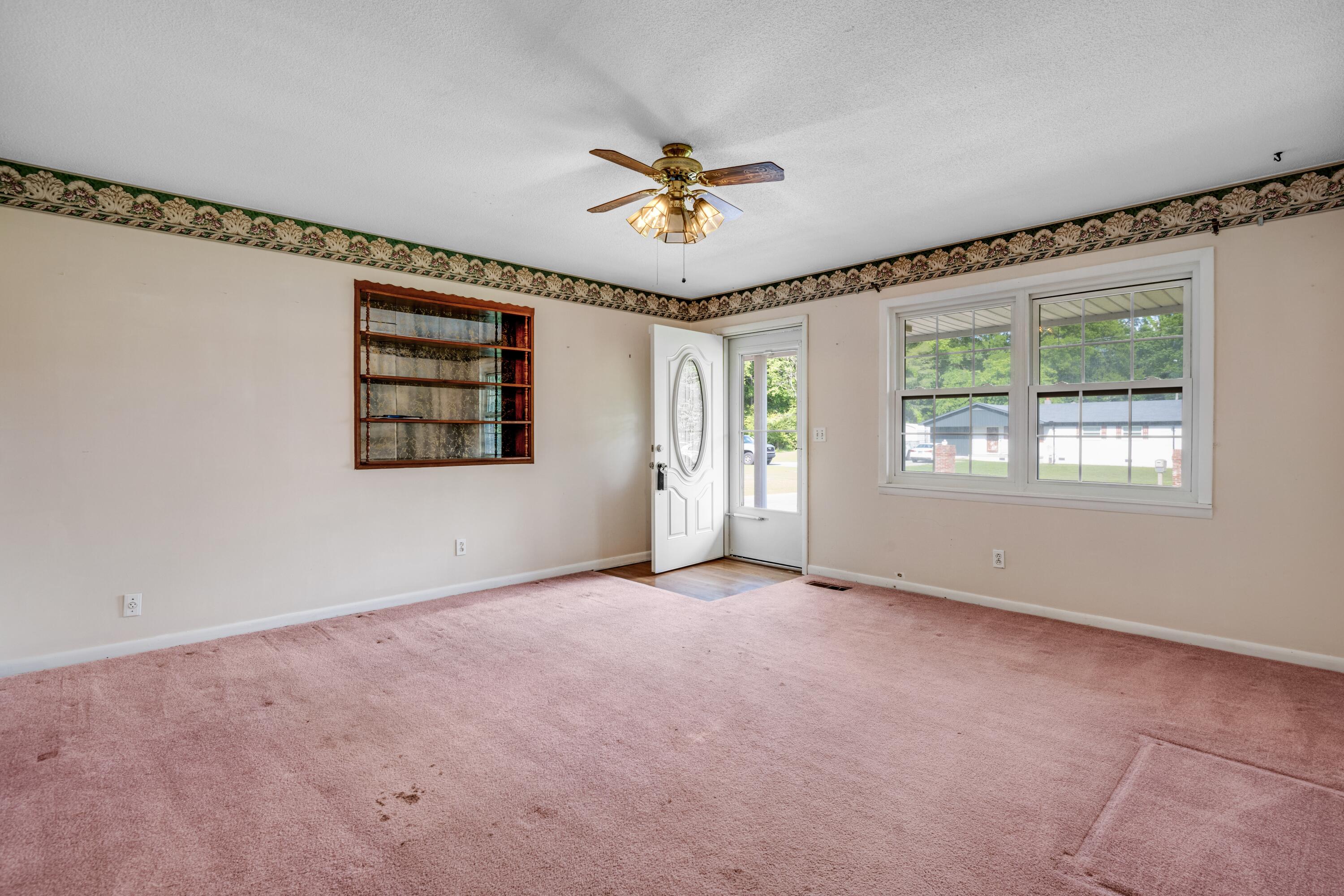 1123 Highland Avenue