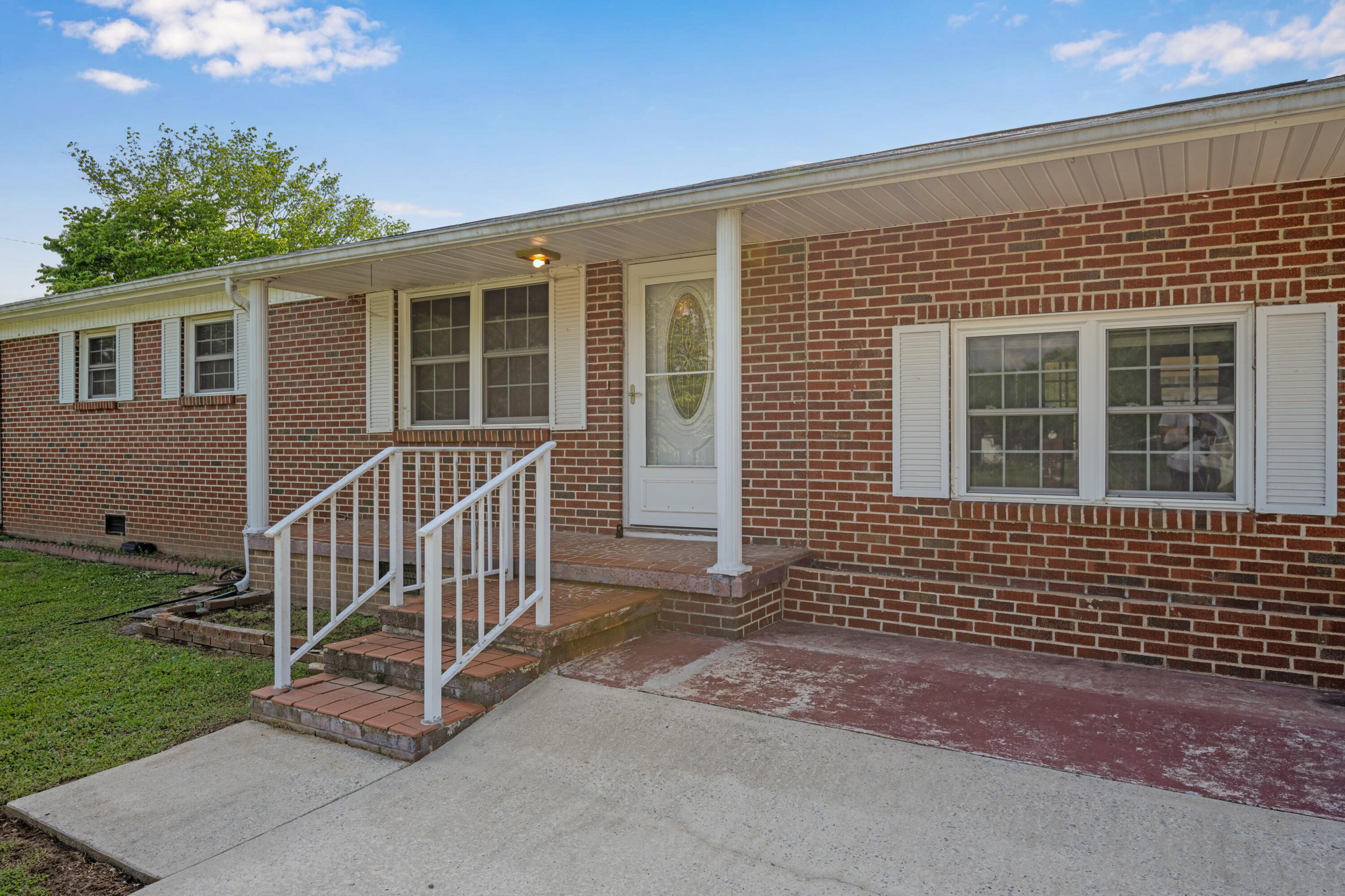 1123 Highland Avenue