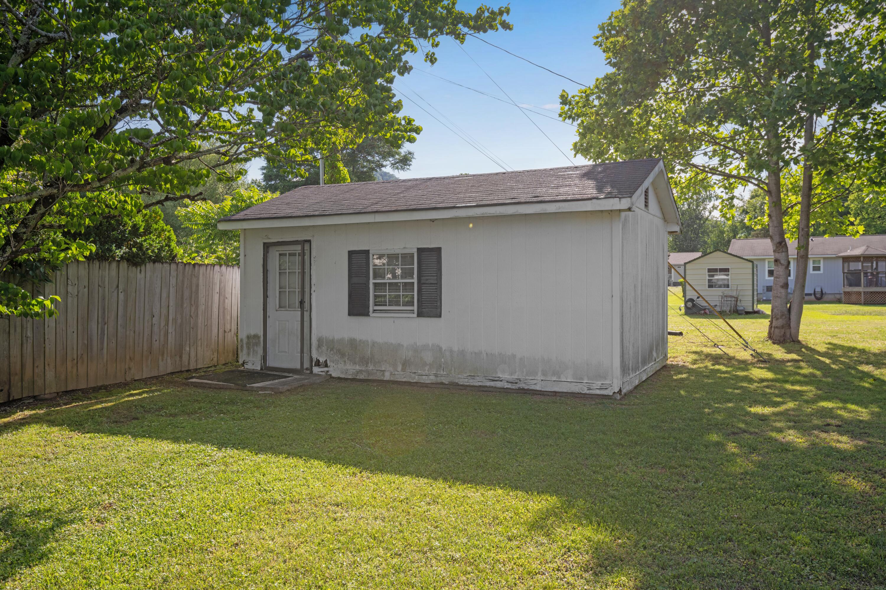 1123 Highland Avenue
