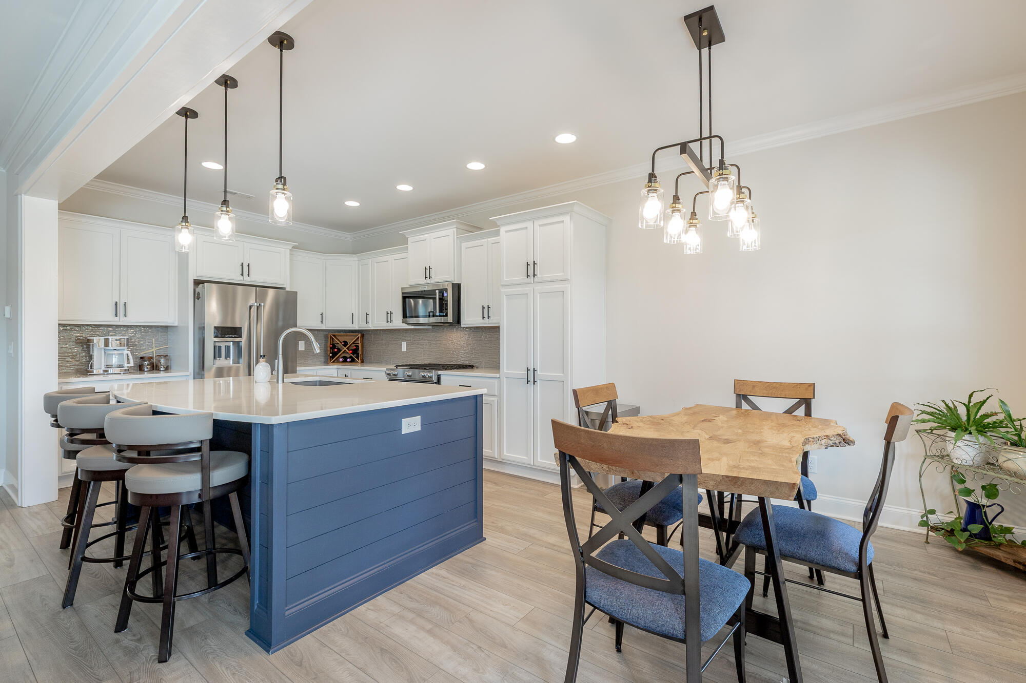 11039 High River Drive