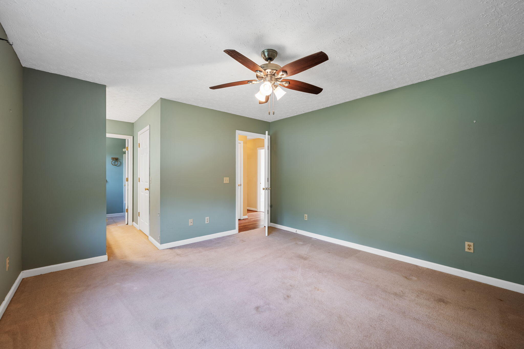 326 Fallen Leaf Drive