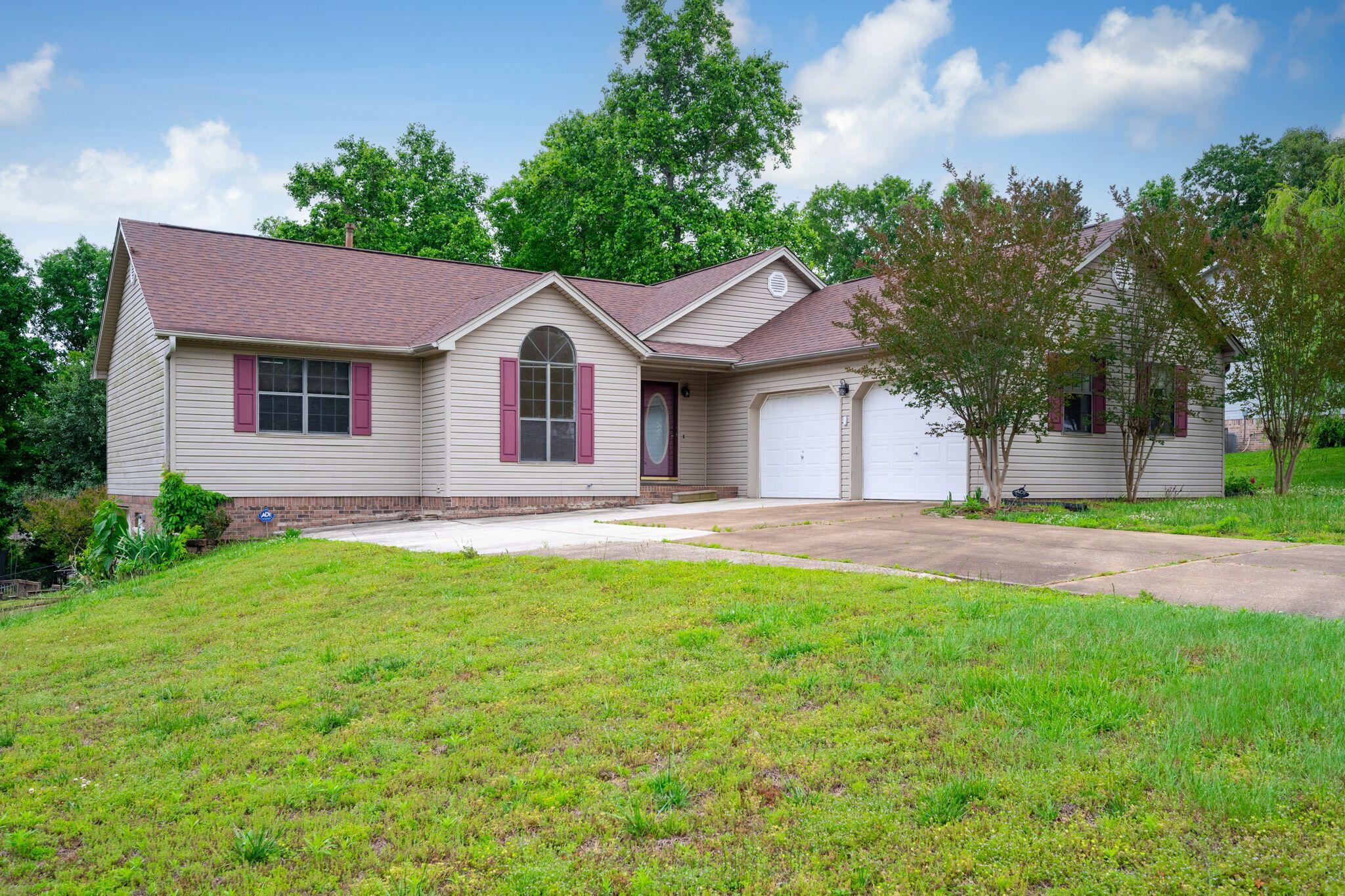 326 Fallen Leaf Drive