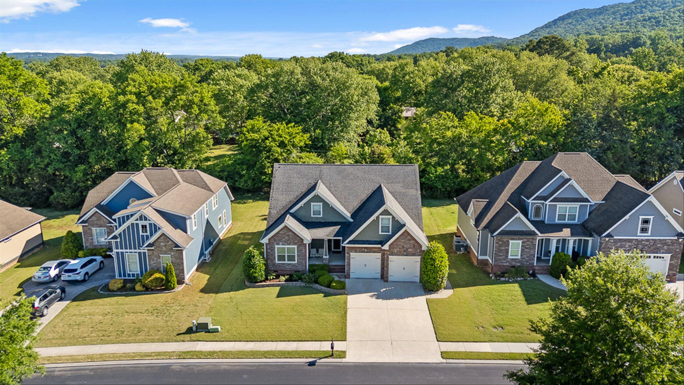 8217 Robertsview Drive