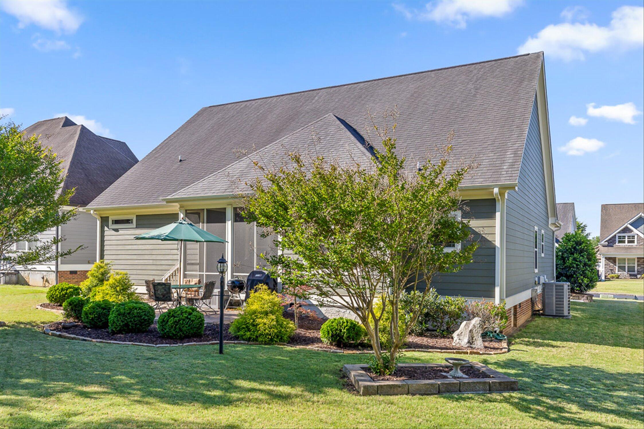 8217 Robertsview Drive