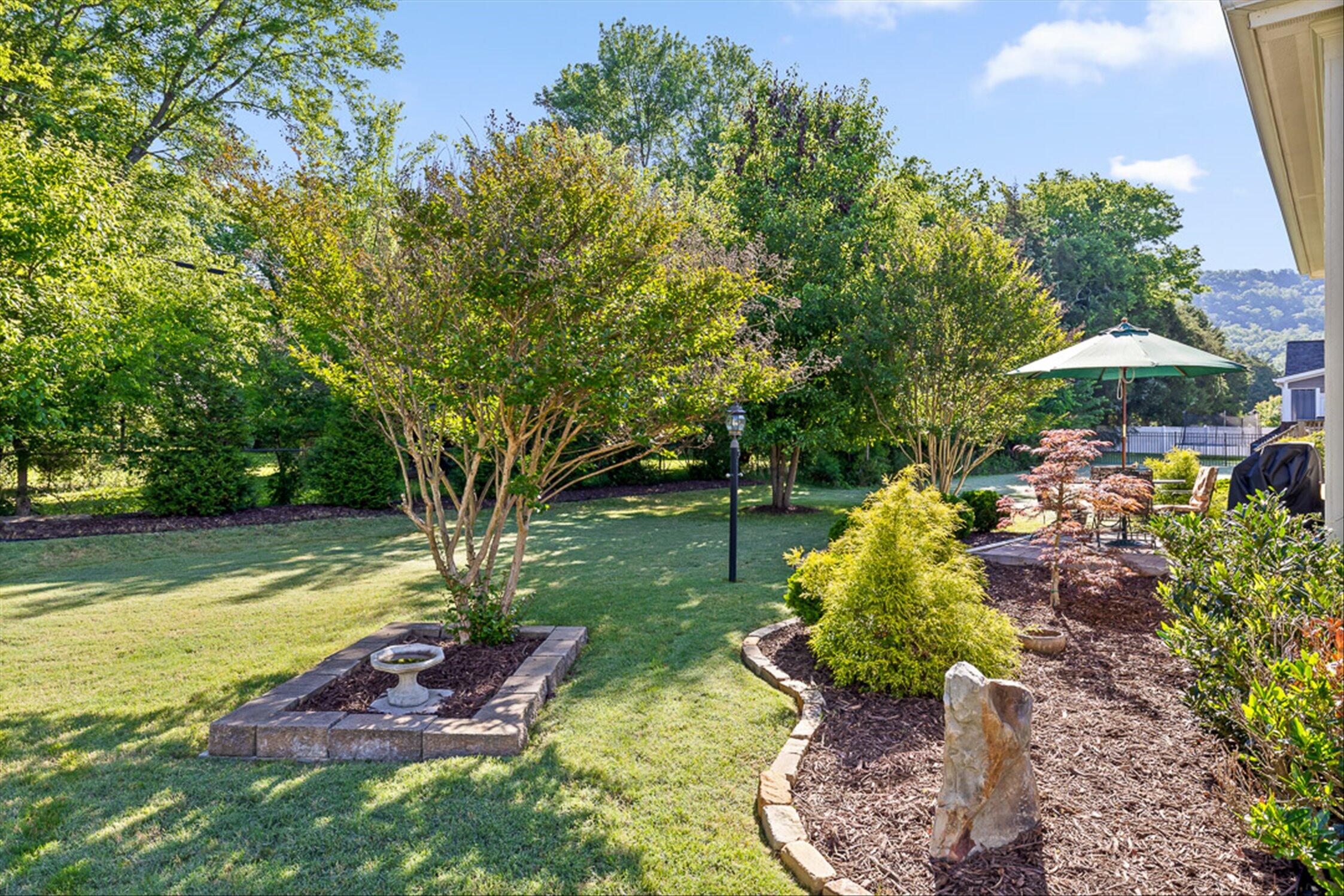 8217 Robertsview Drive