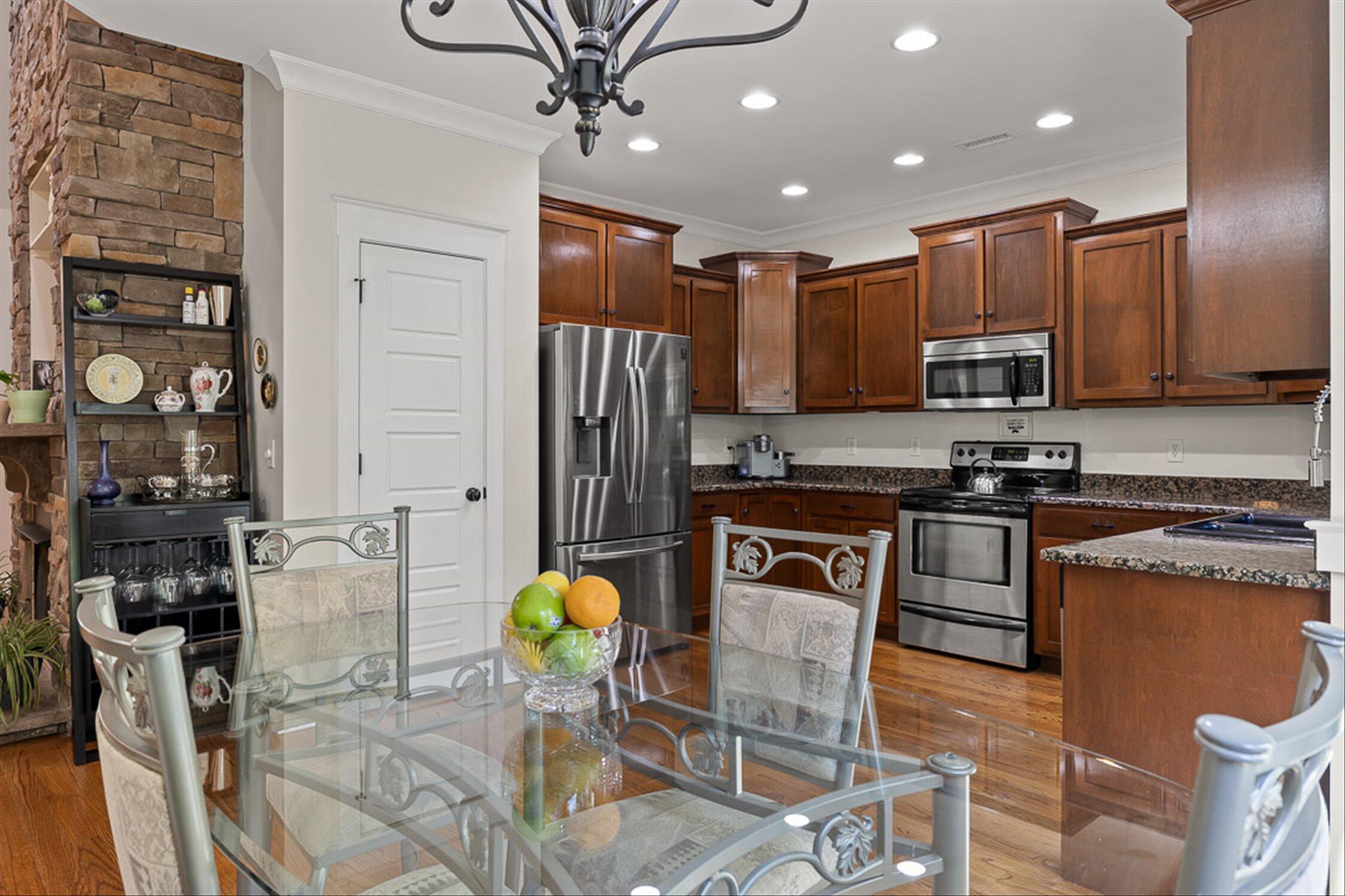 8217 Robertsview Drive