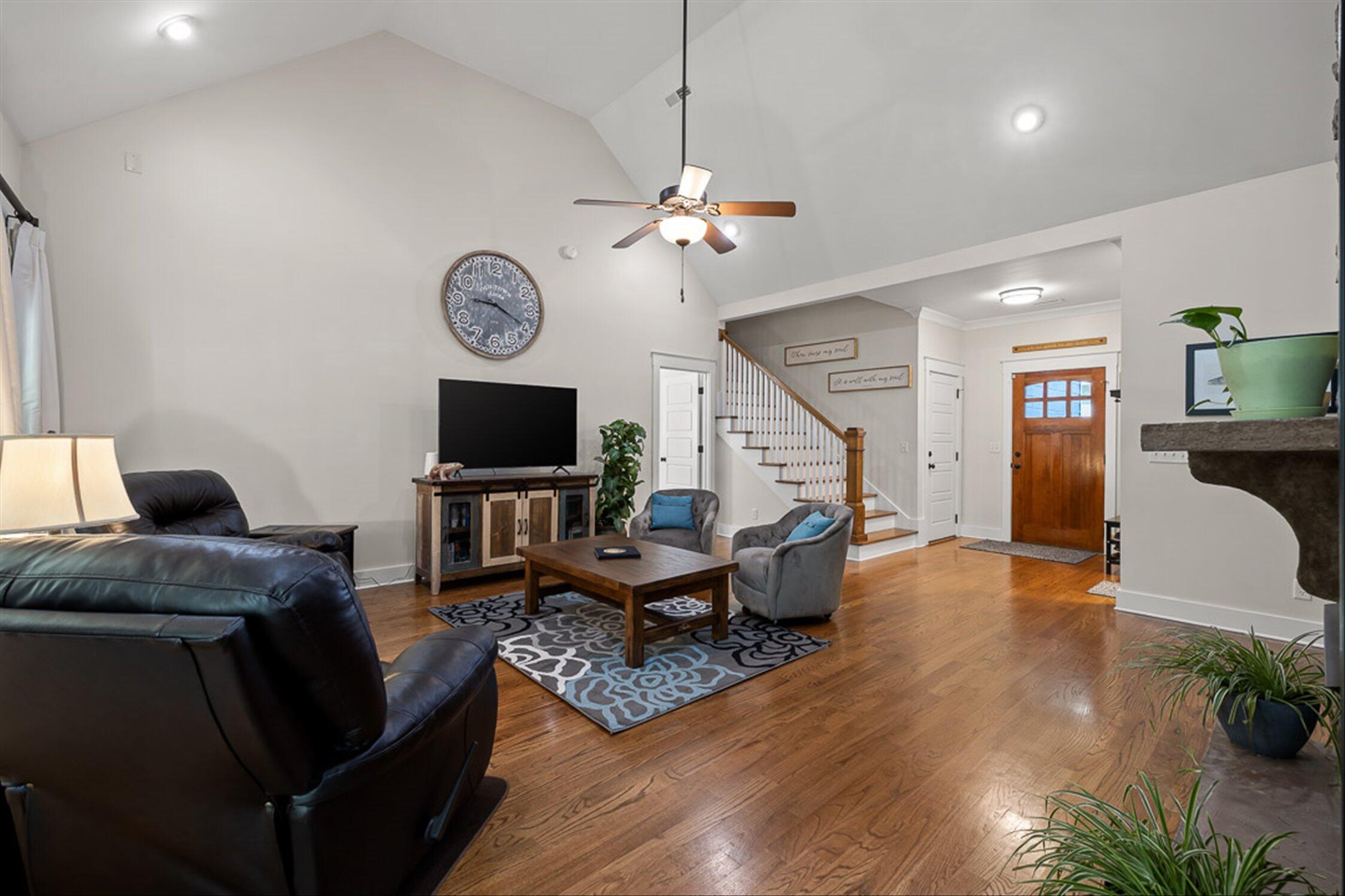 8217 Robertsview Drive