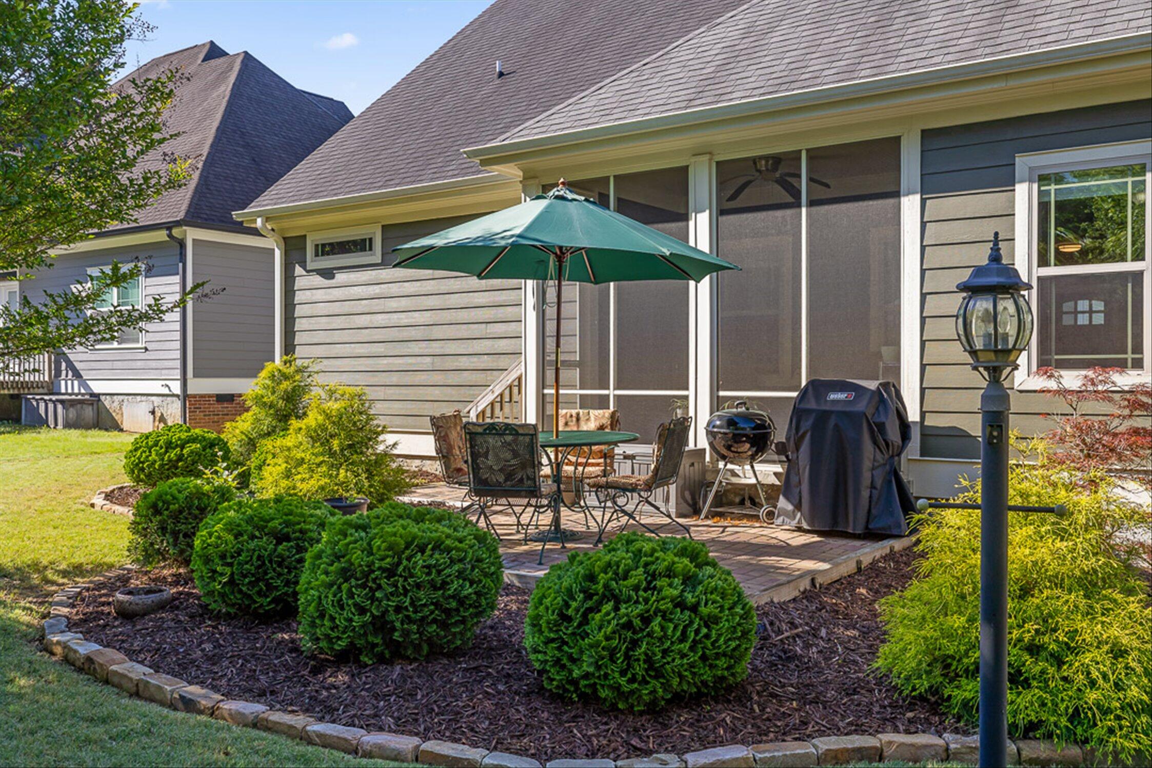 8217 Robertsview Drive