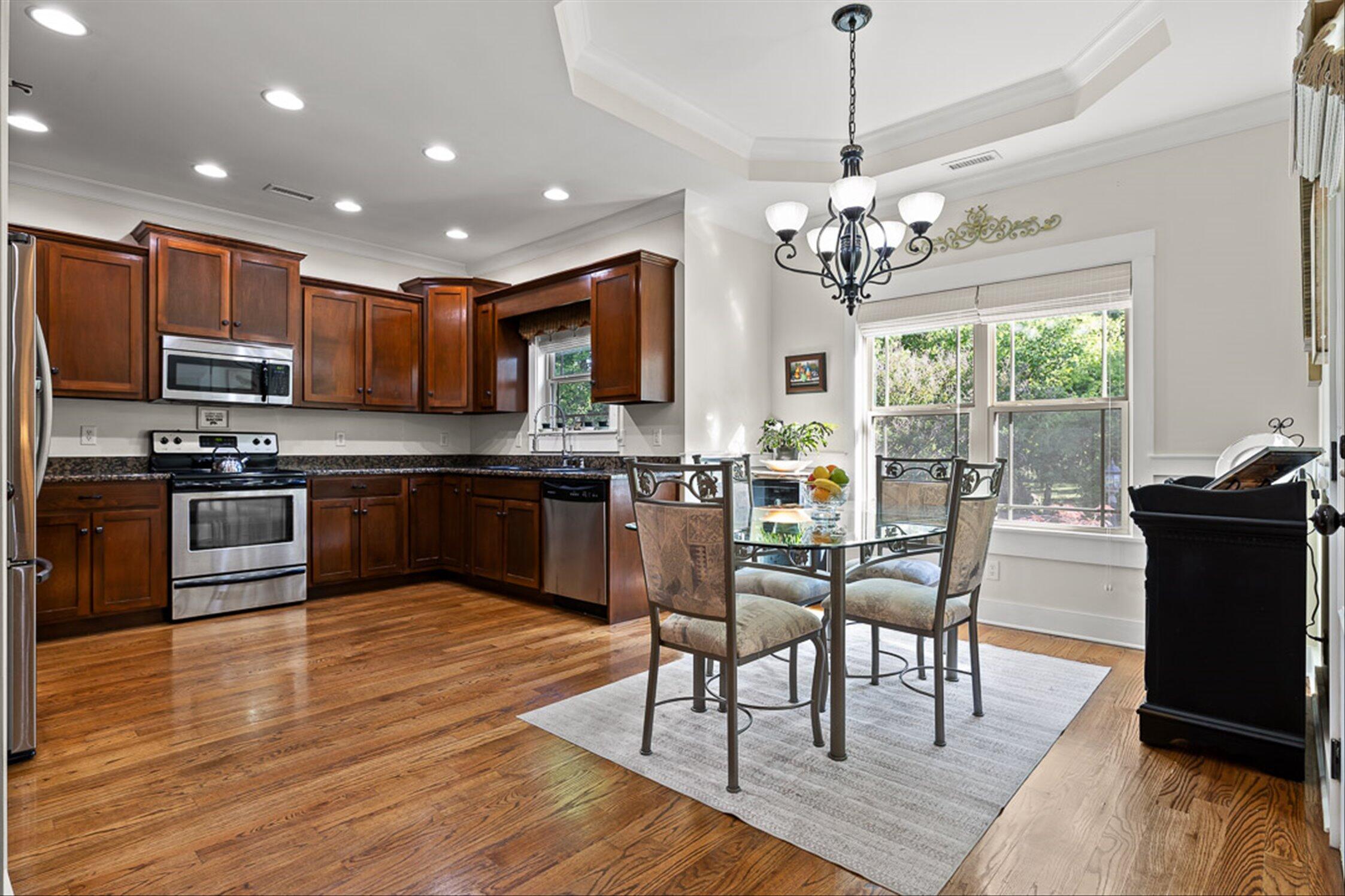 8217 Robertsview Drive