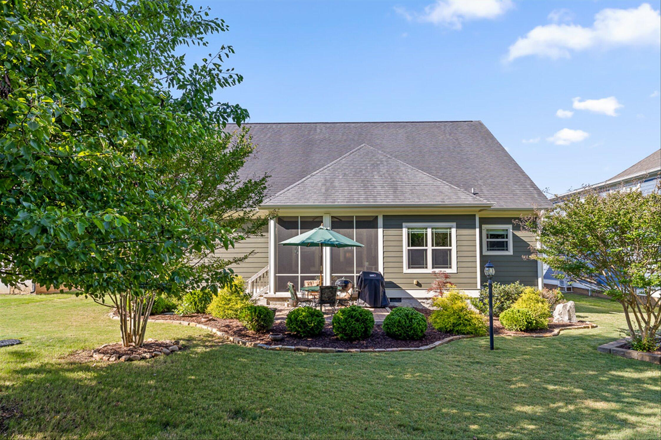 8217 Robertsview Drive