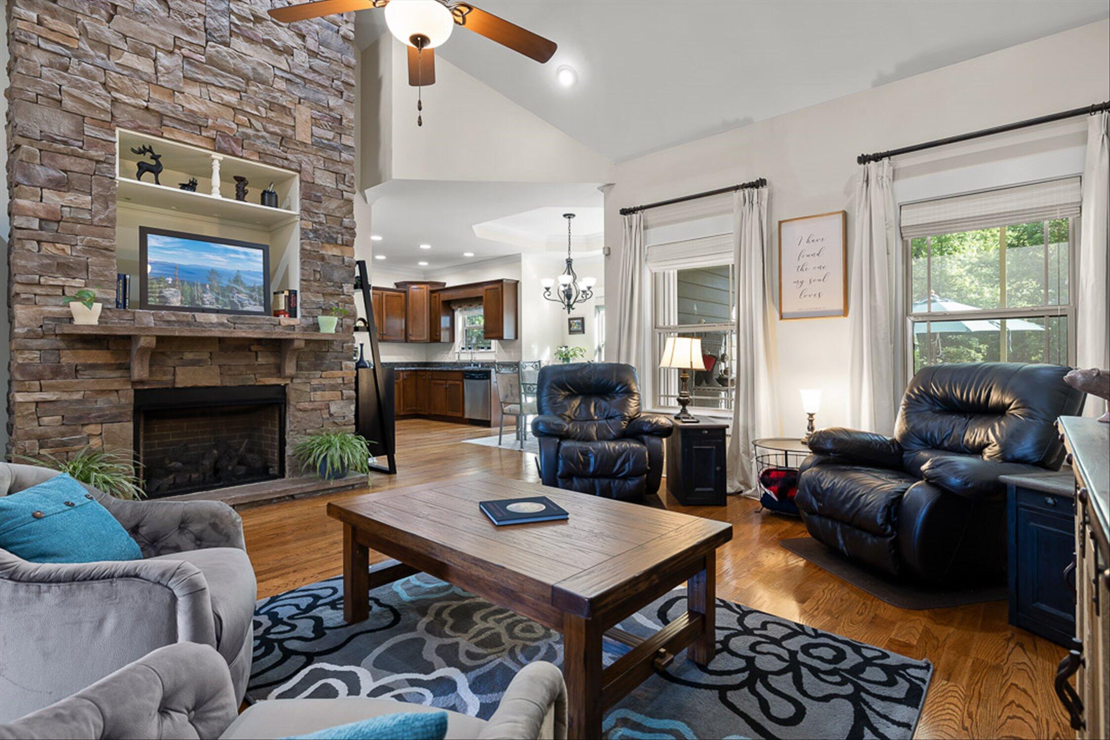 8217 Robertsview Drive