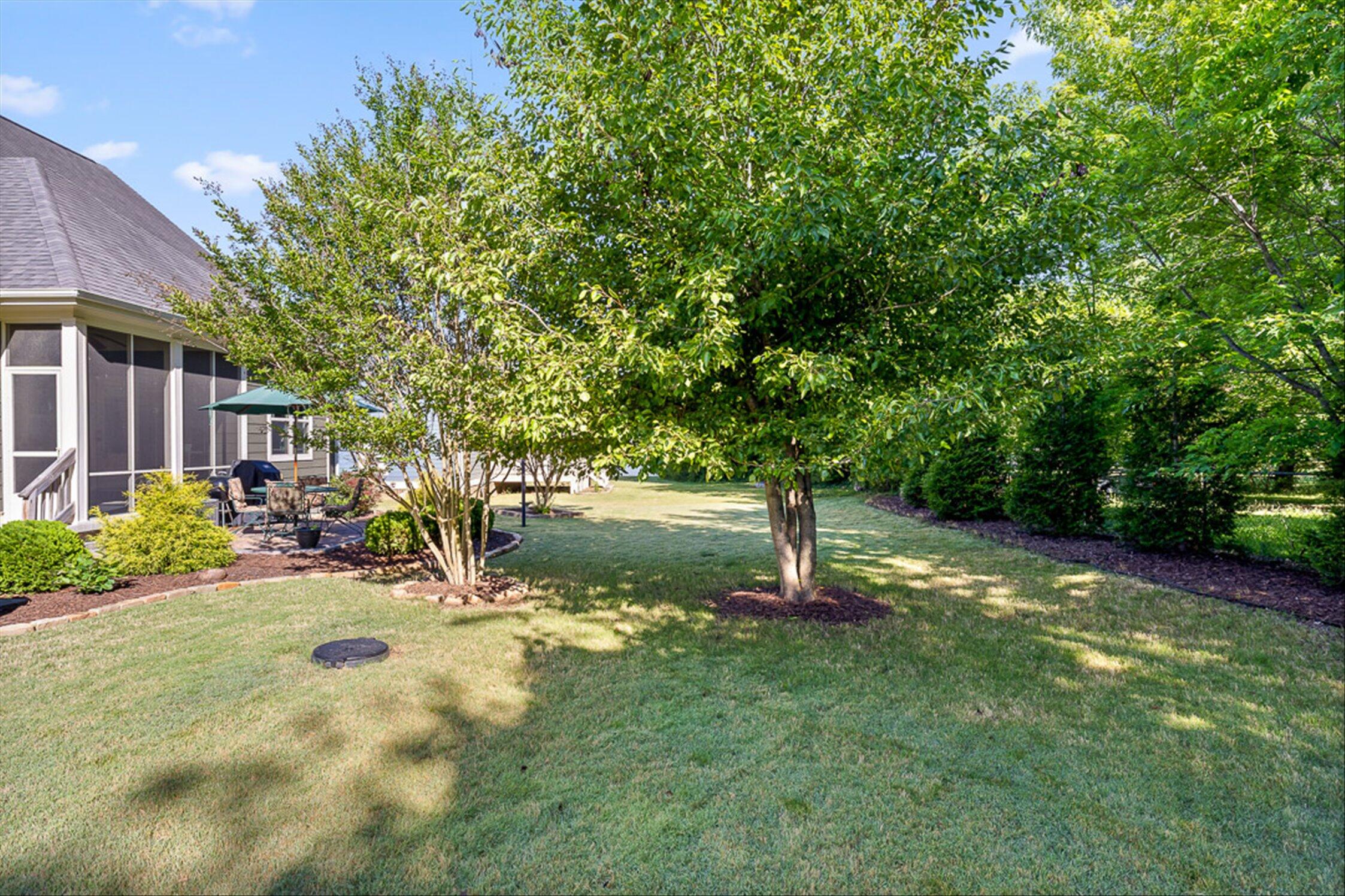 8217 Robertsview Drive