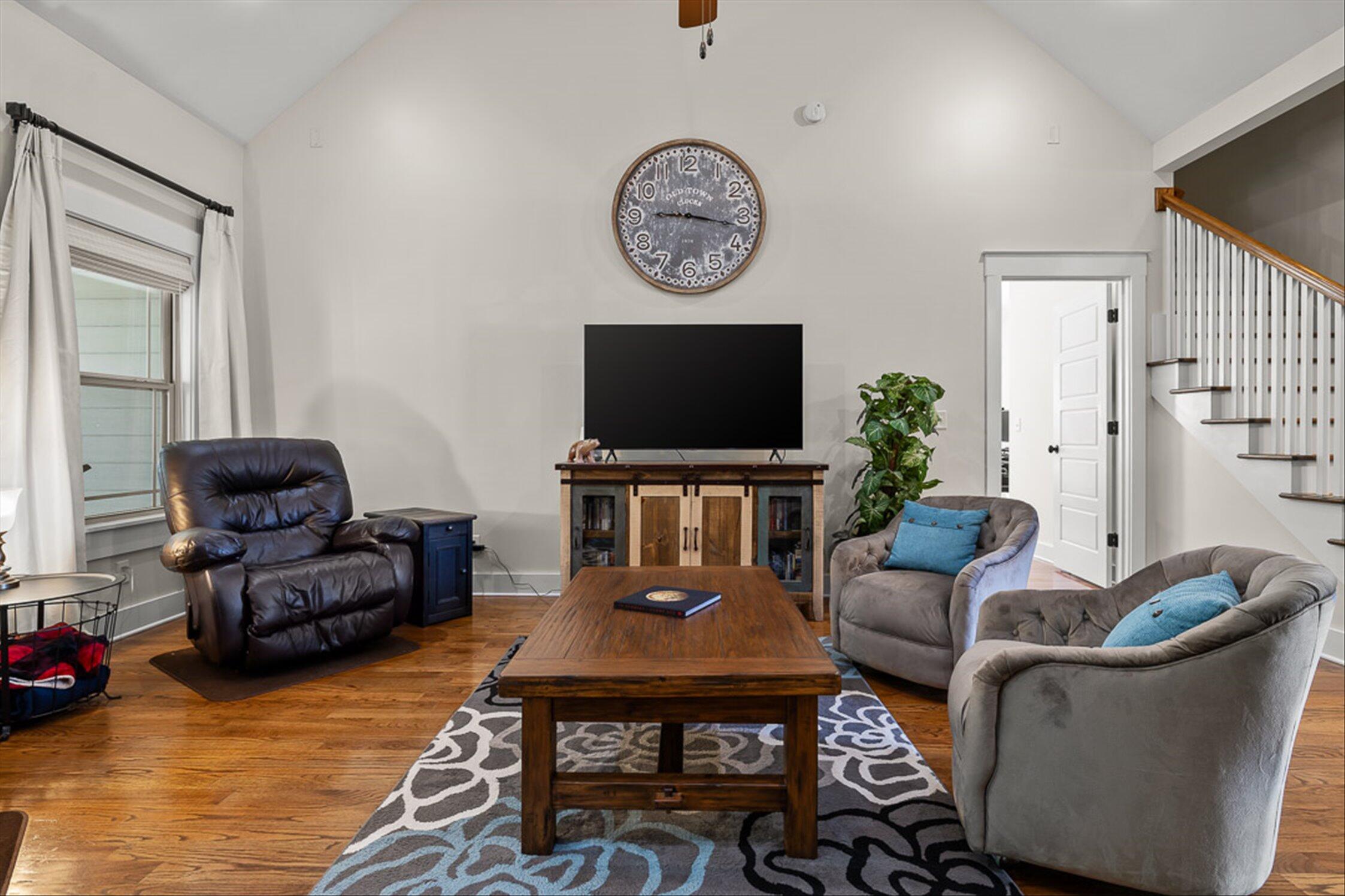 8217 Robertsview Drive