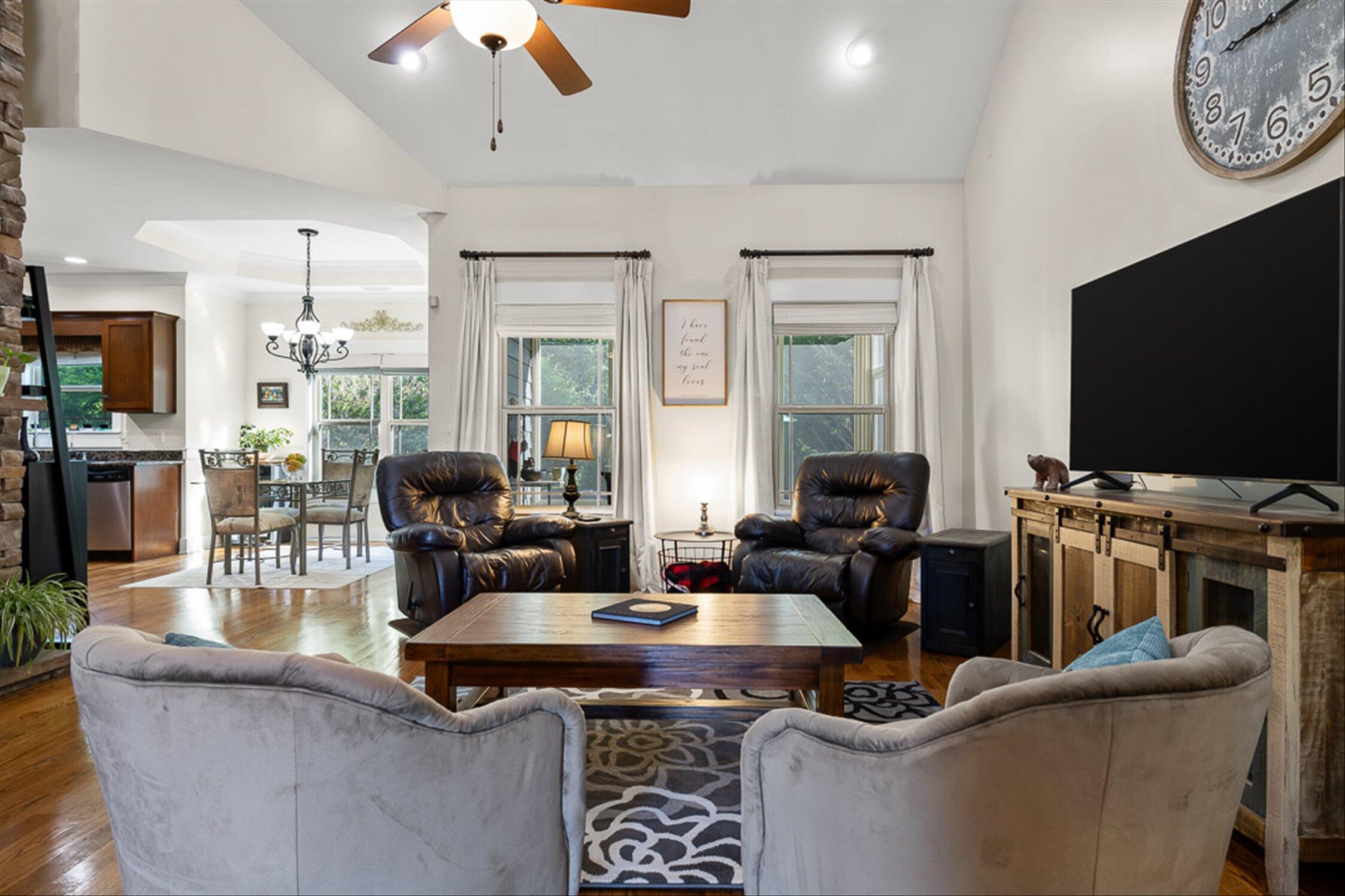 8217 Robertsview Drive