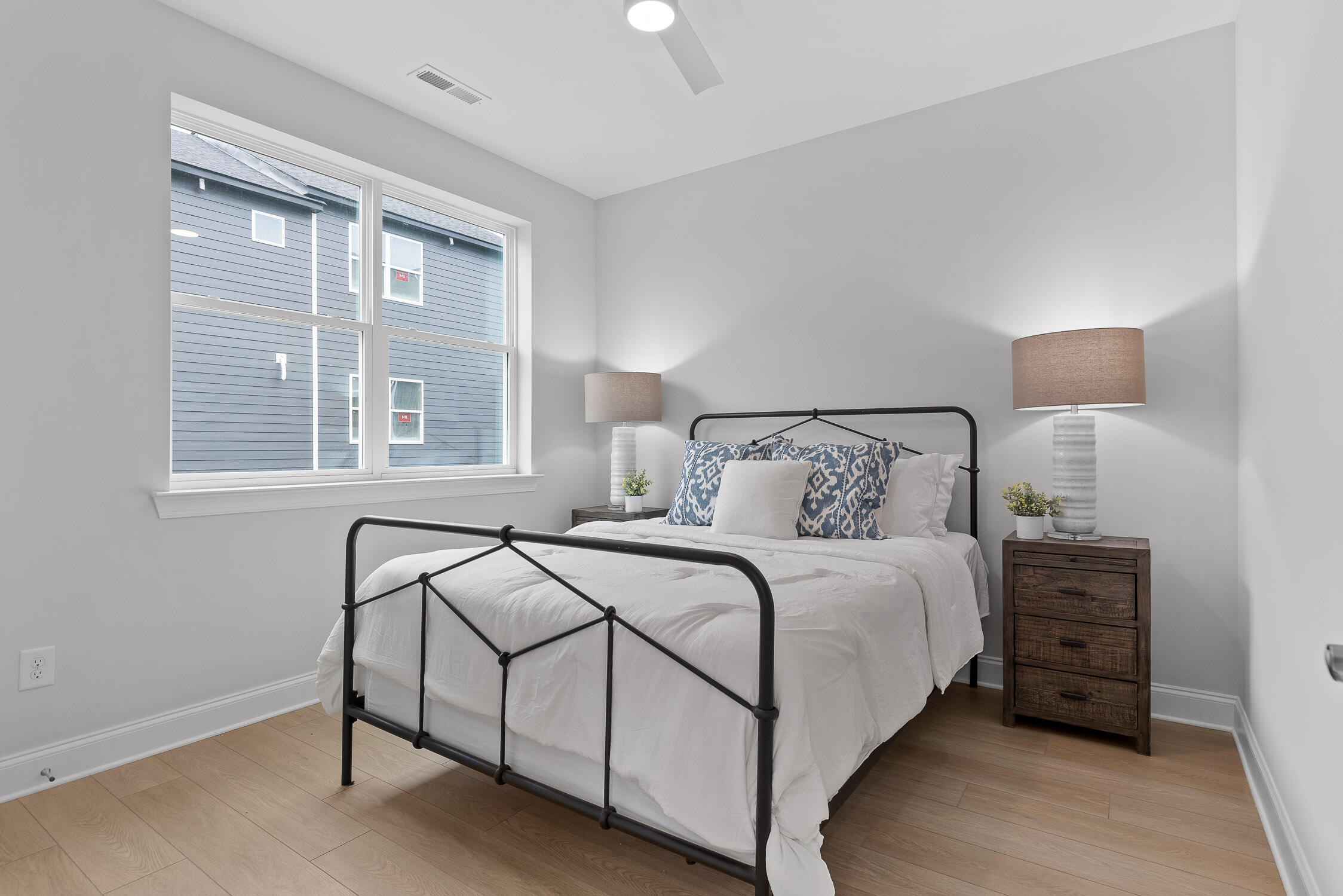 659 Bespoke Way