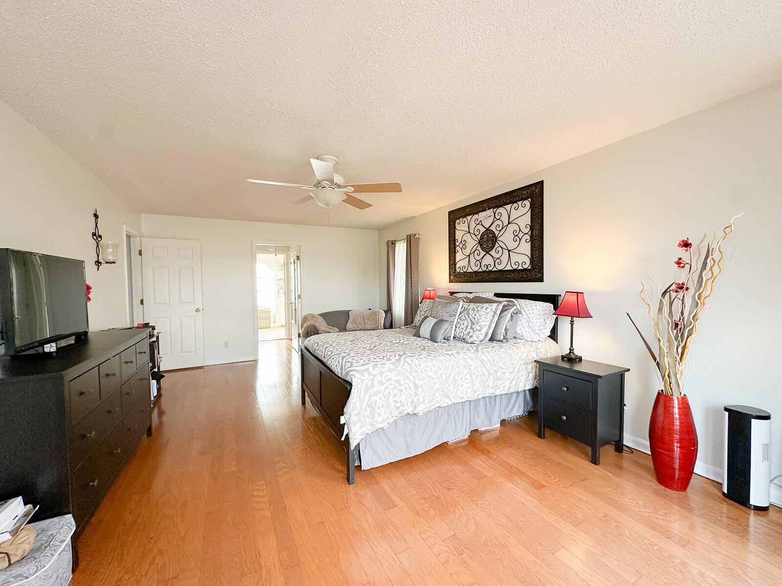 1239 Arabian Drive