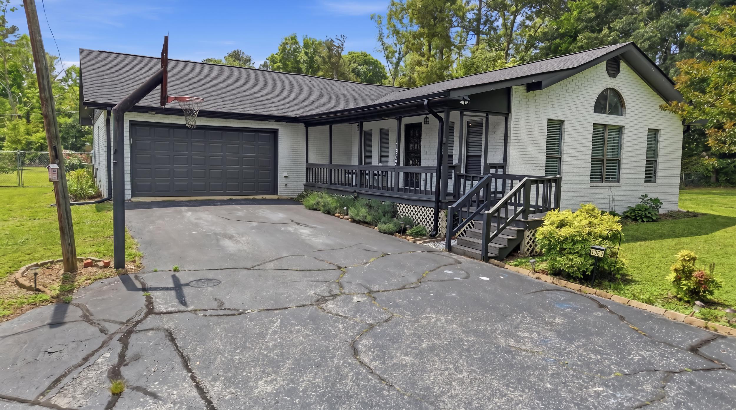 7807 Hixson Pike
