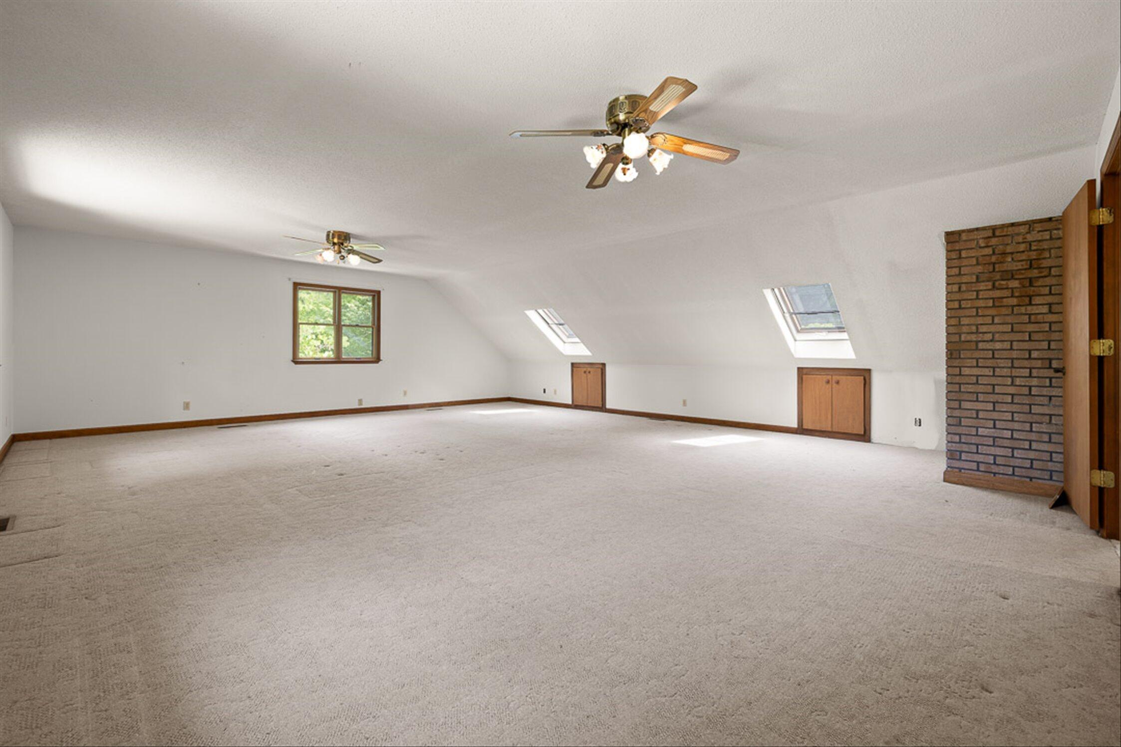2401 Igou Ferry Road