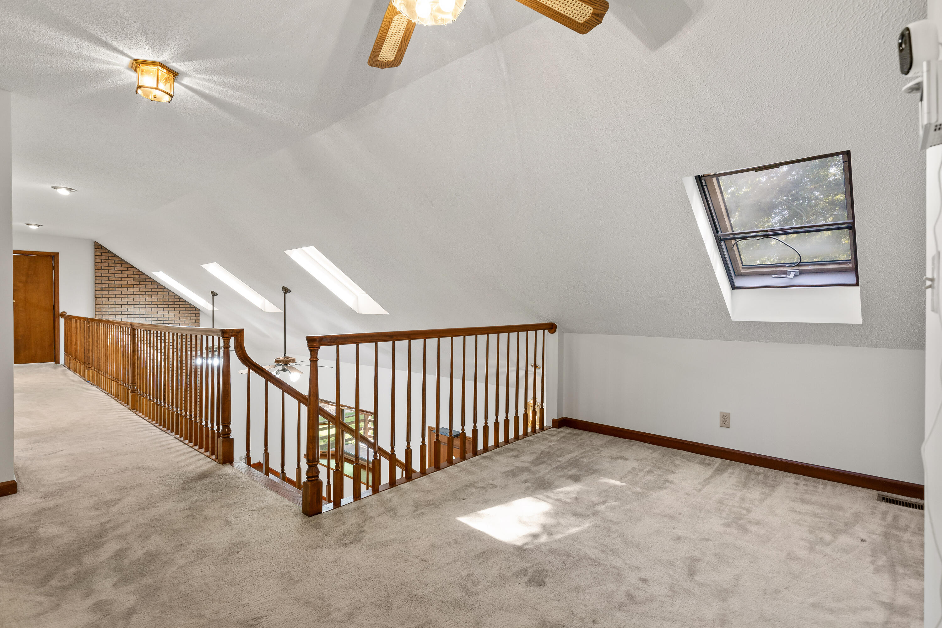 2401 Igou Ferry Road