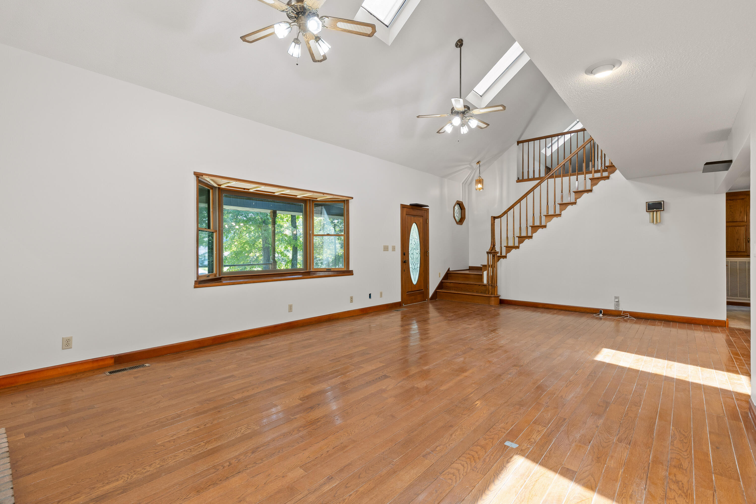 2401 Igou Ferry Road