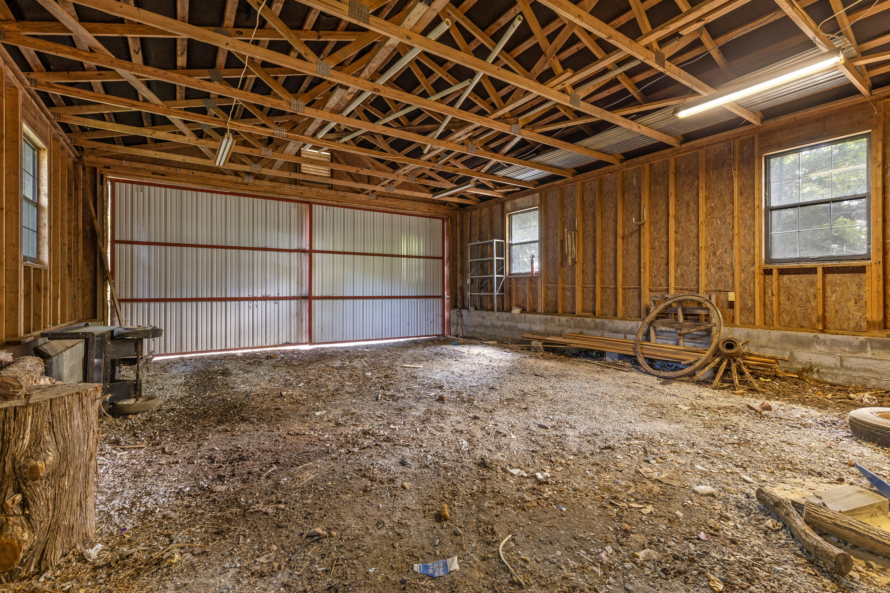 2401 Igou Ferry Road