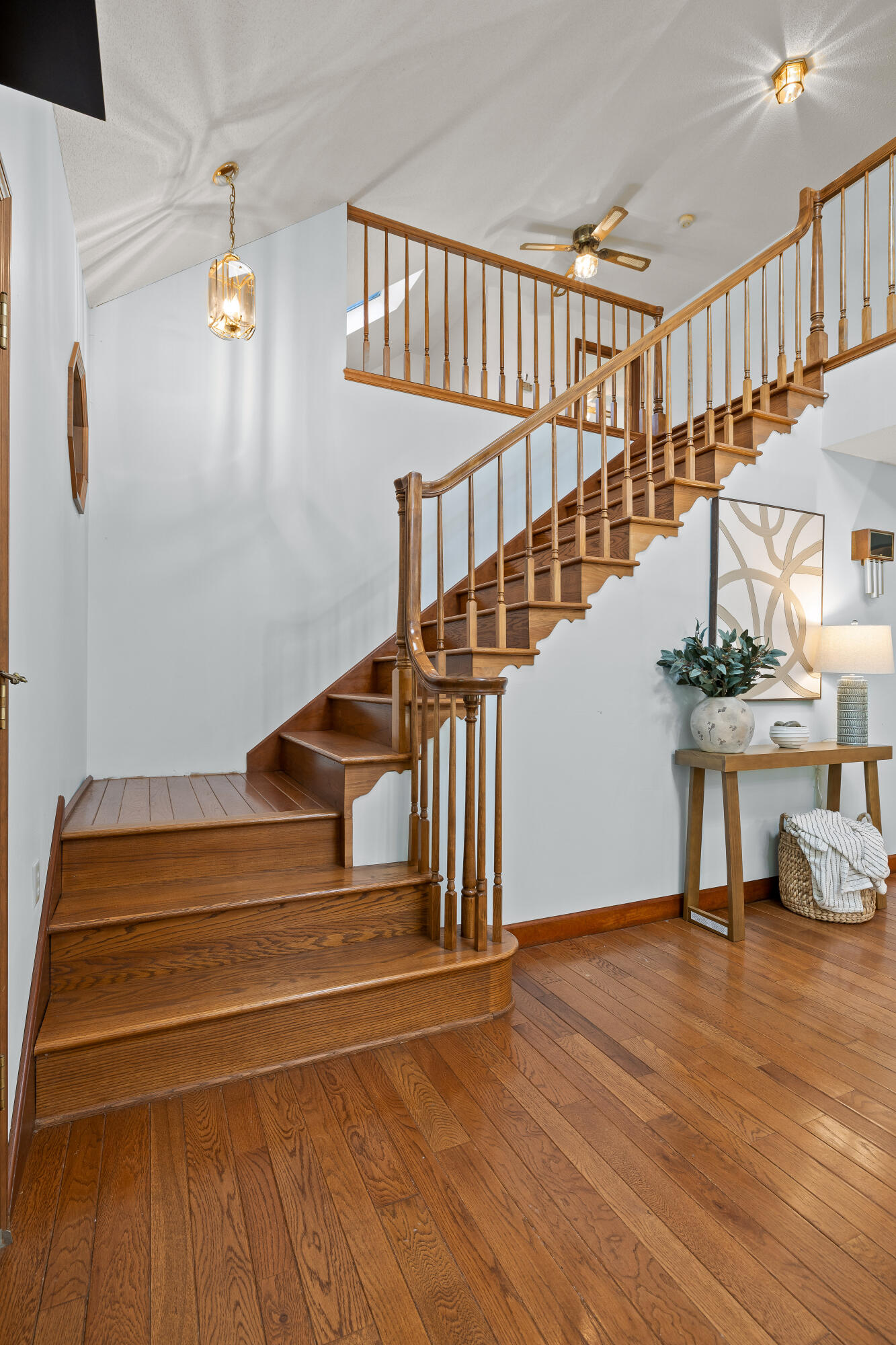 2401 Igou Ferry Road