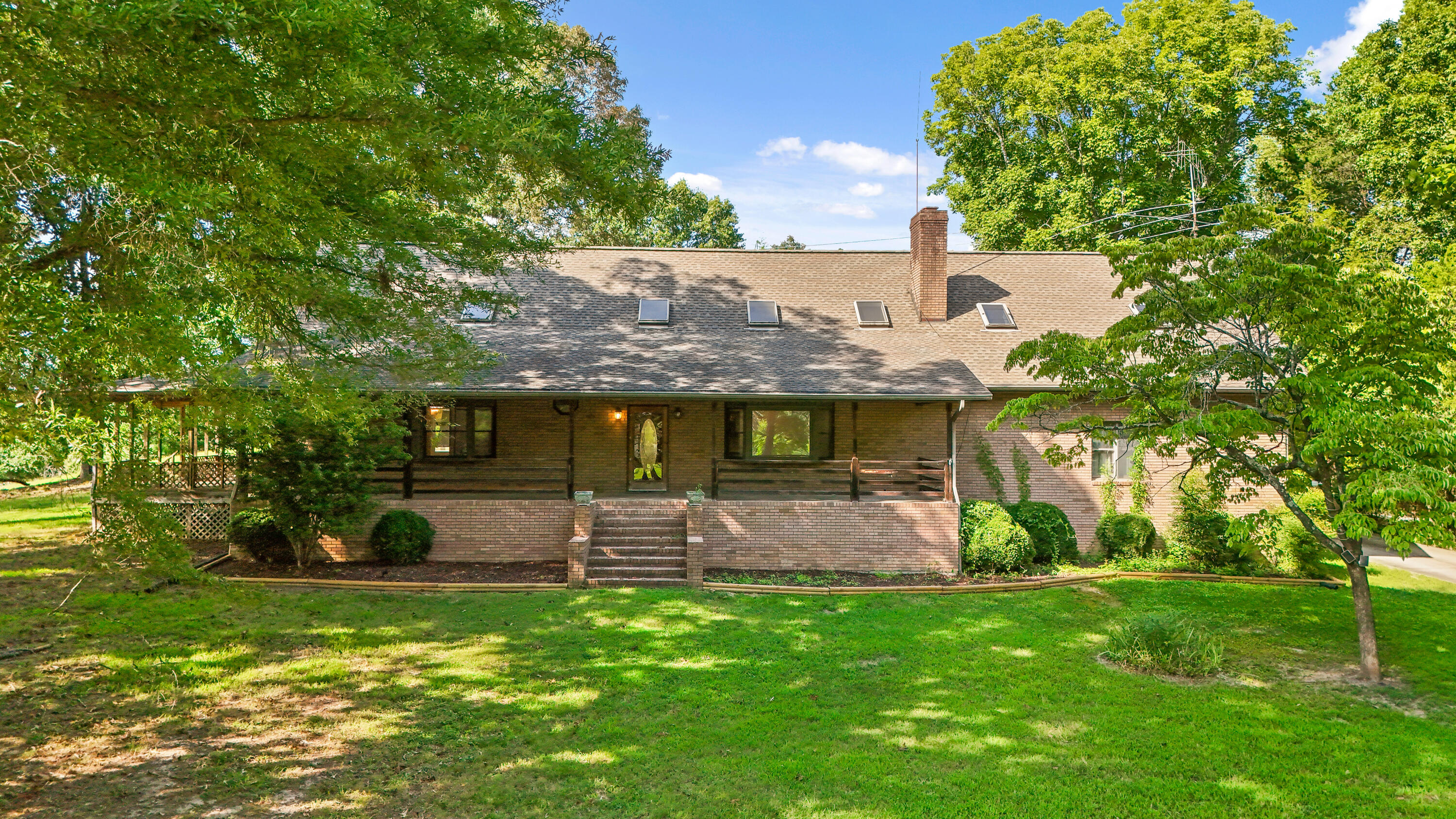 2401 Igou Ferry Road