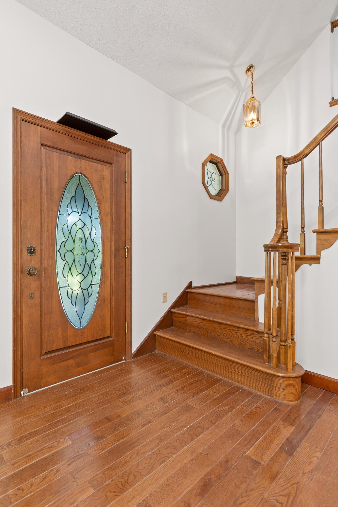 2401 Igou Ferry Road