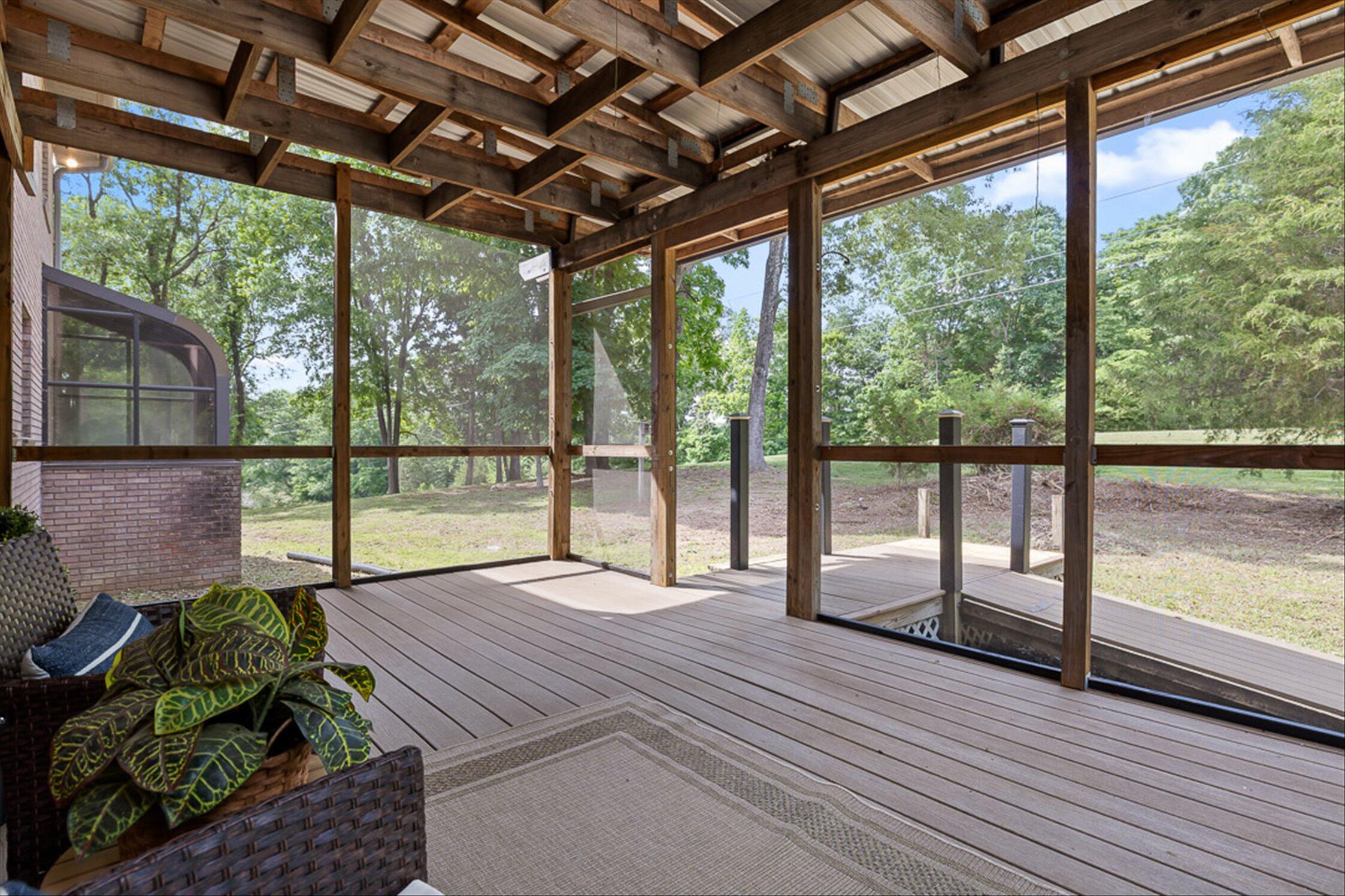 2401 Igou Ferry Road