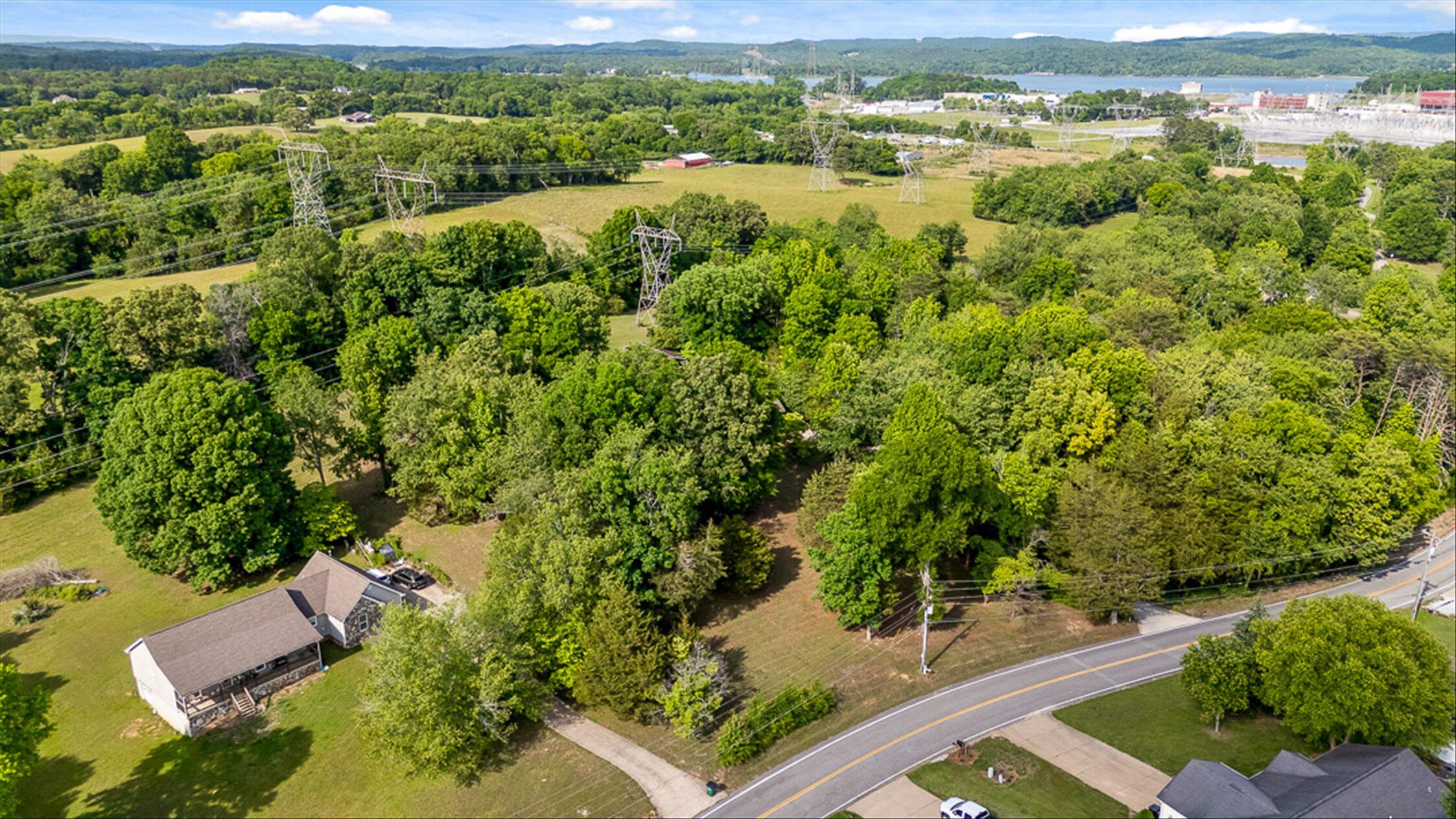 2401 Igou Ferry Road