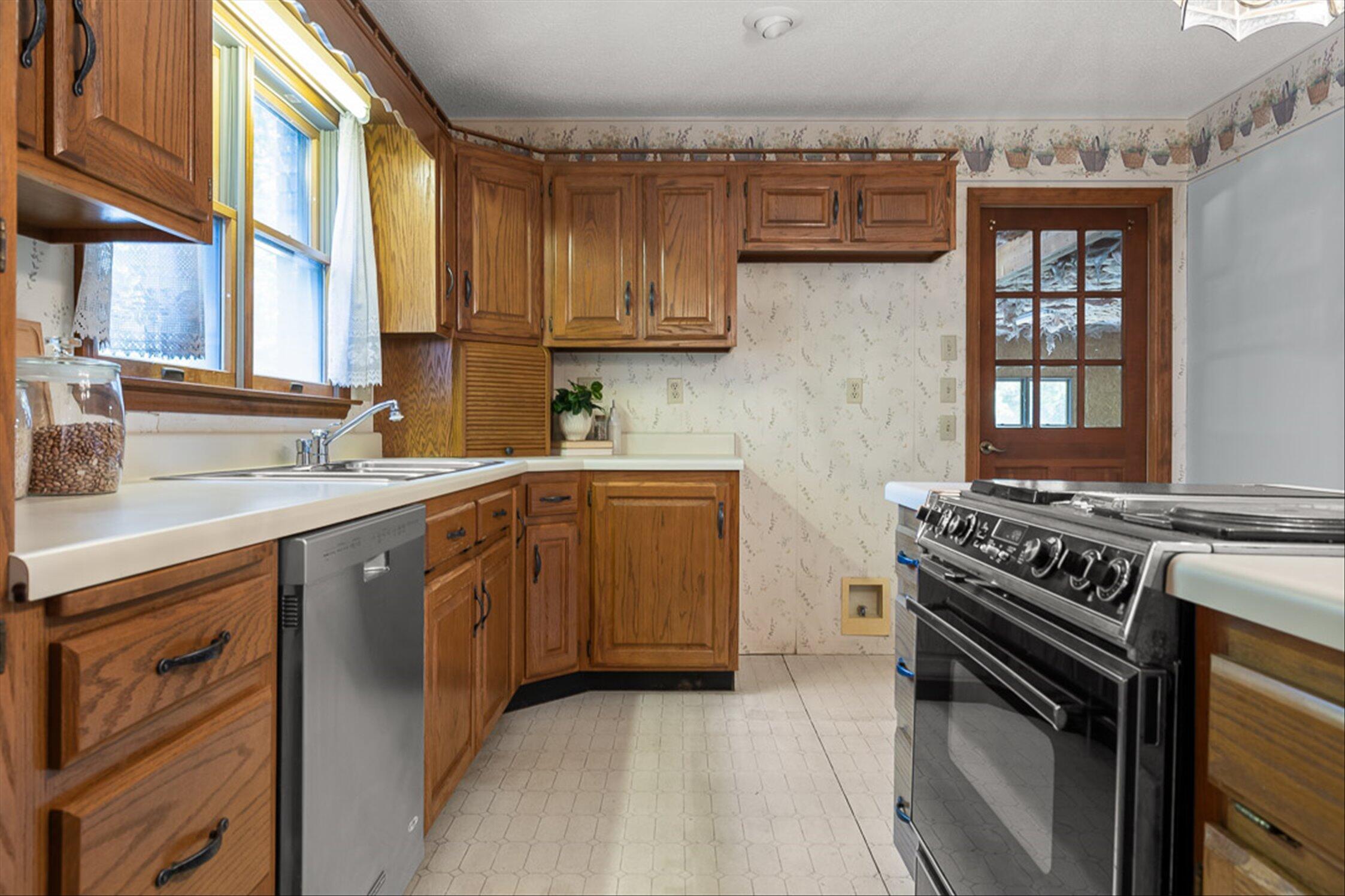 2401 Igou Ferry Road
