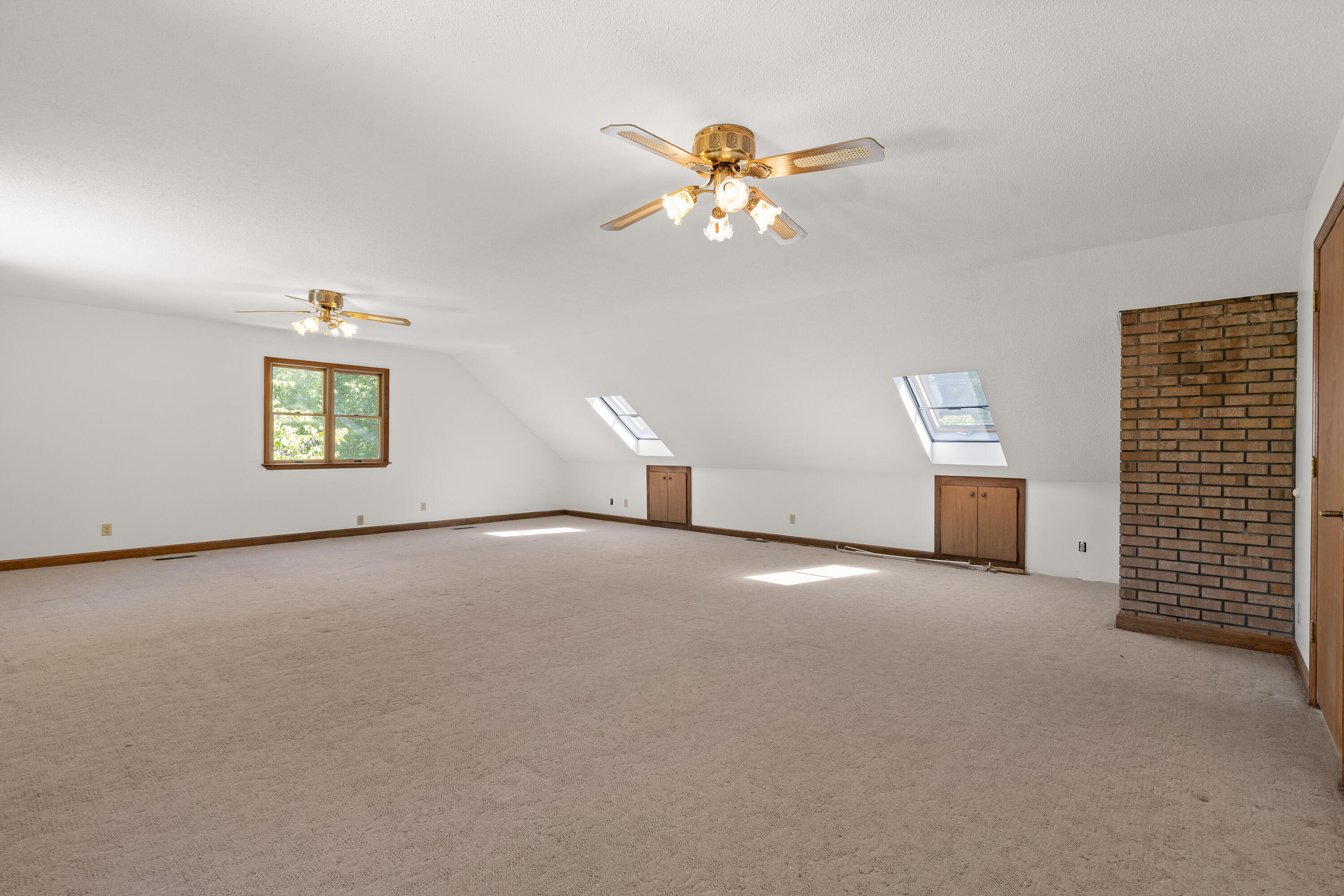 2401 Igou Ferry Road