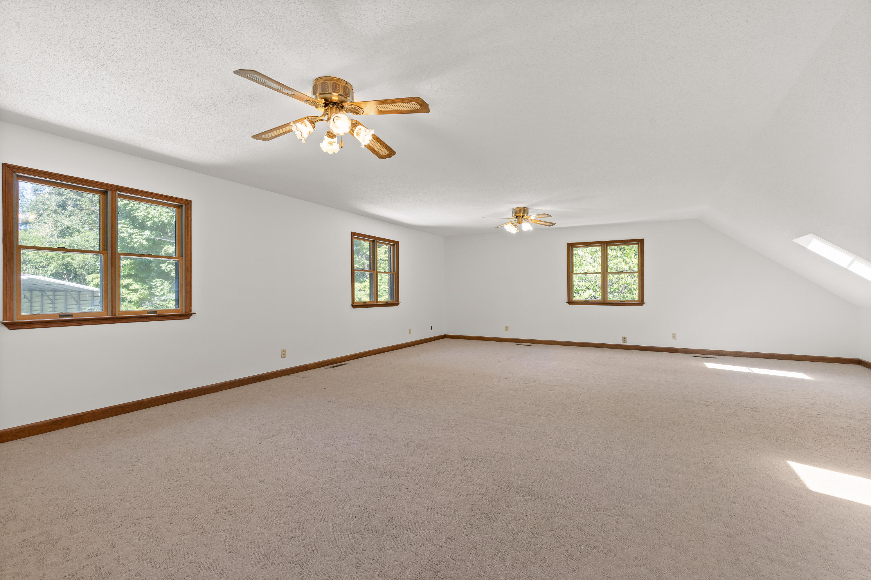 2401 Igou Ferry Road