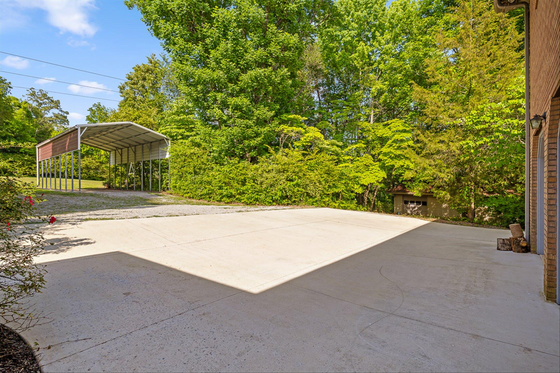 2401 Igou Ferry Road