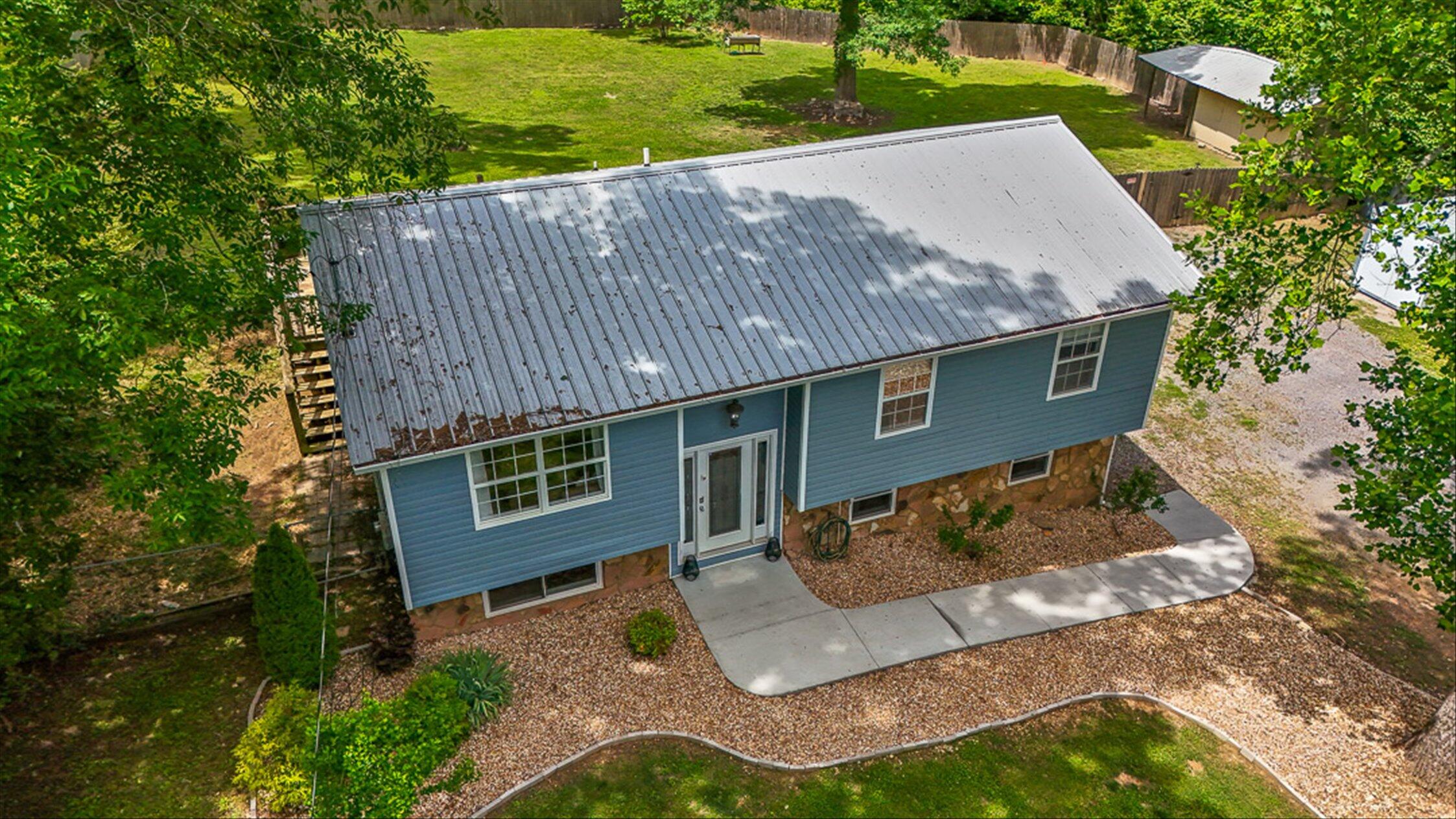 327 Homestead Street NE