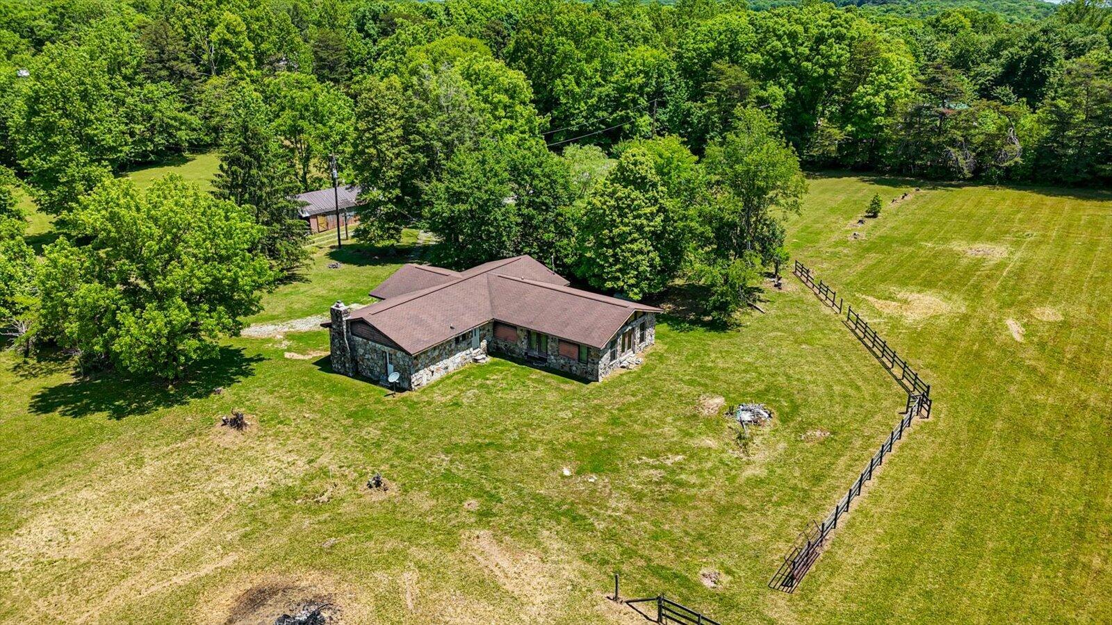 321 Dillon Drive