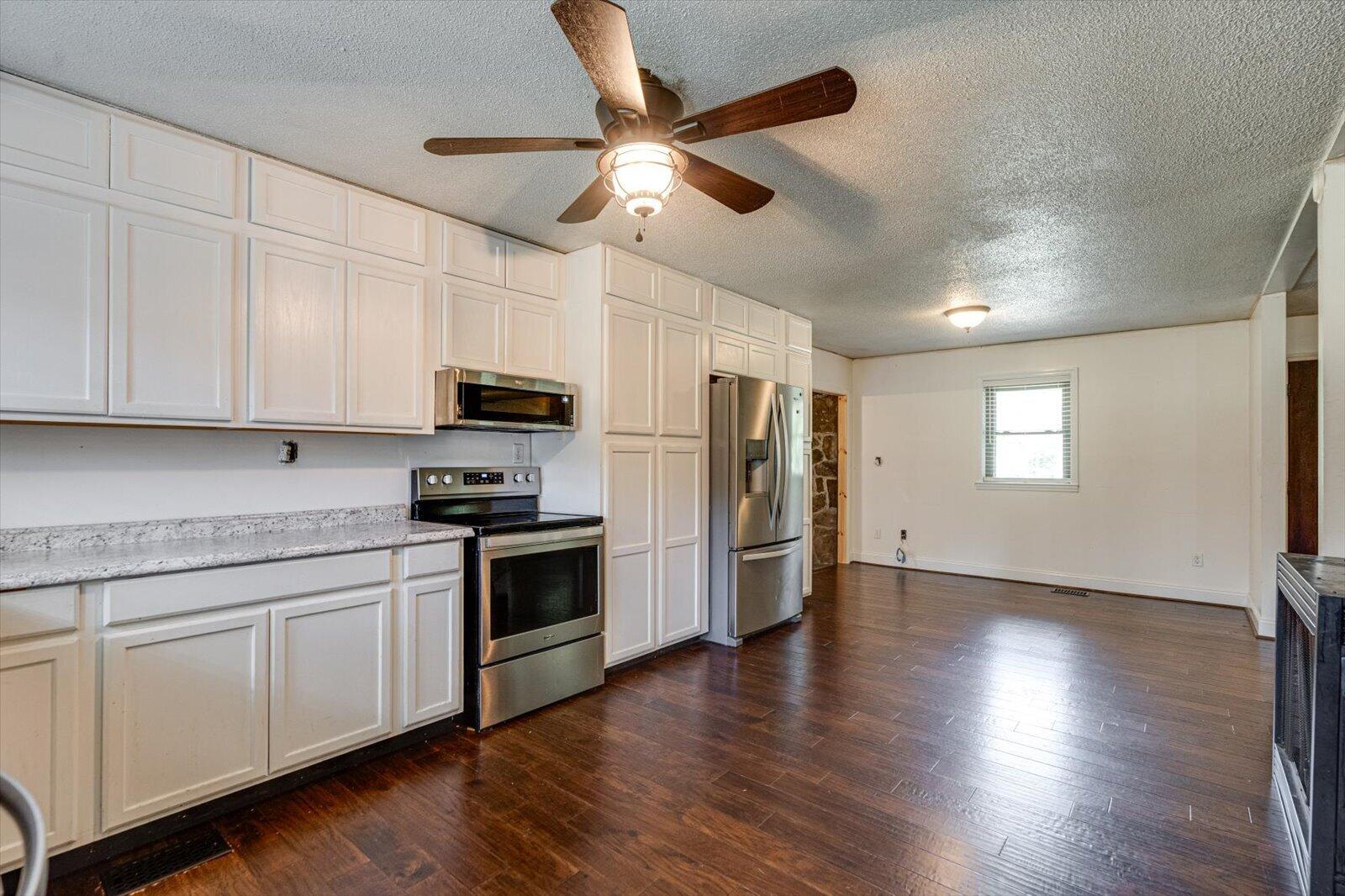 321 Dillon Drive