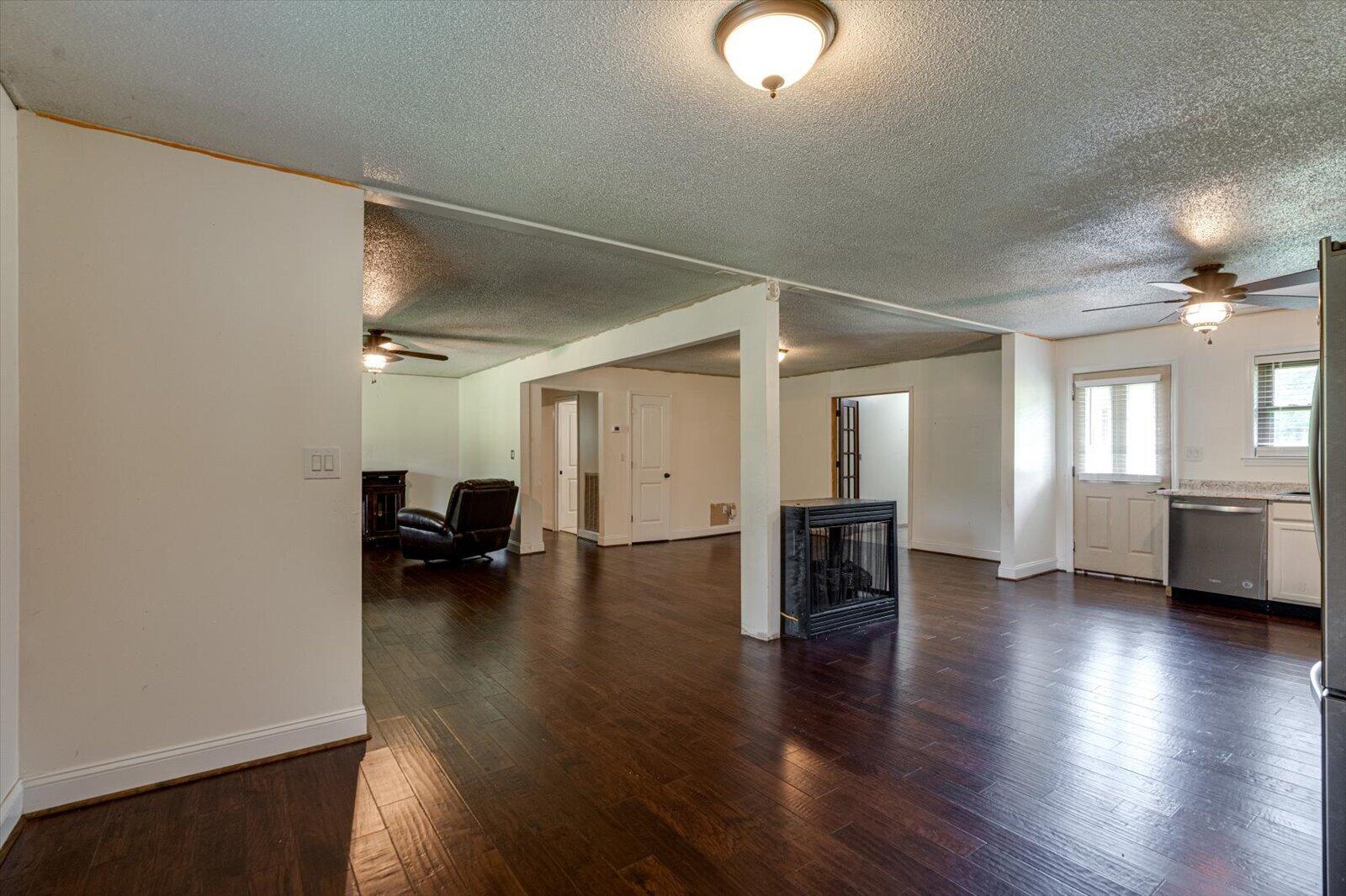 321 Dillon Drive