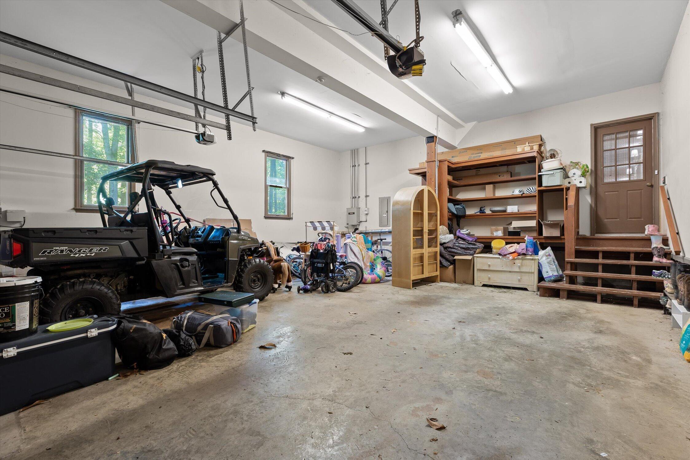 7117 White Oak Valley Road, McDonald
