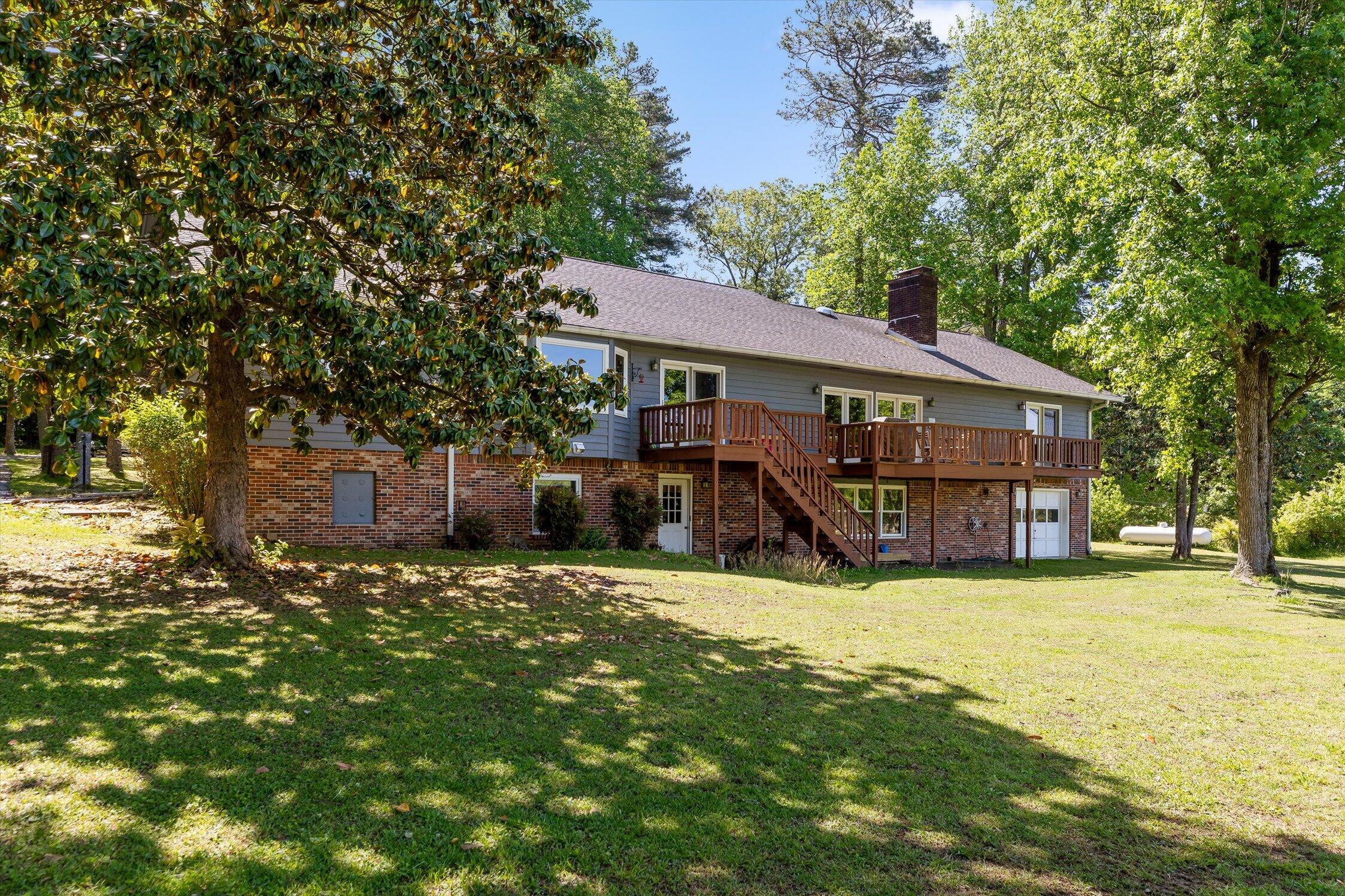7117 White Oak Valley Road, McDonald