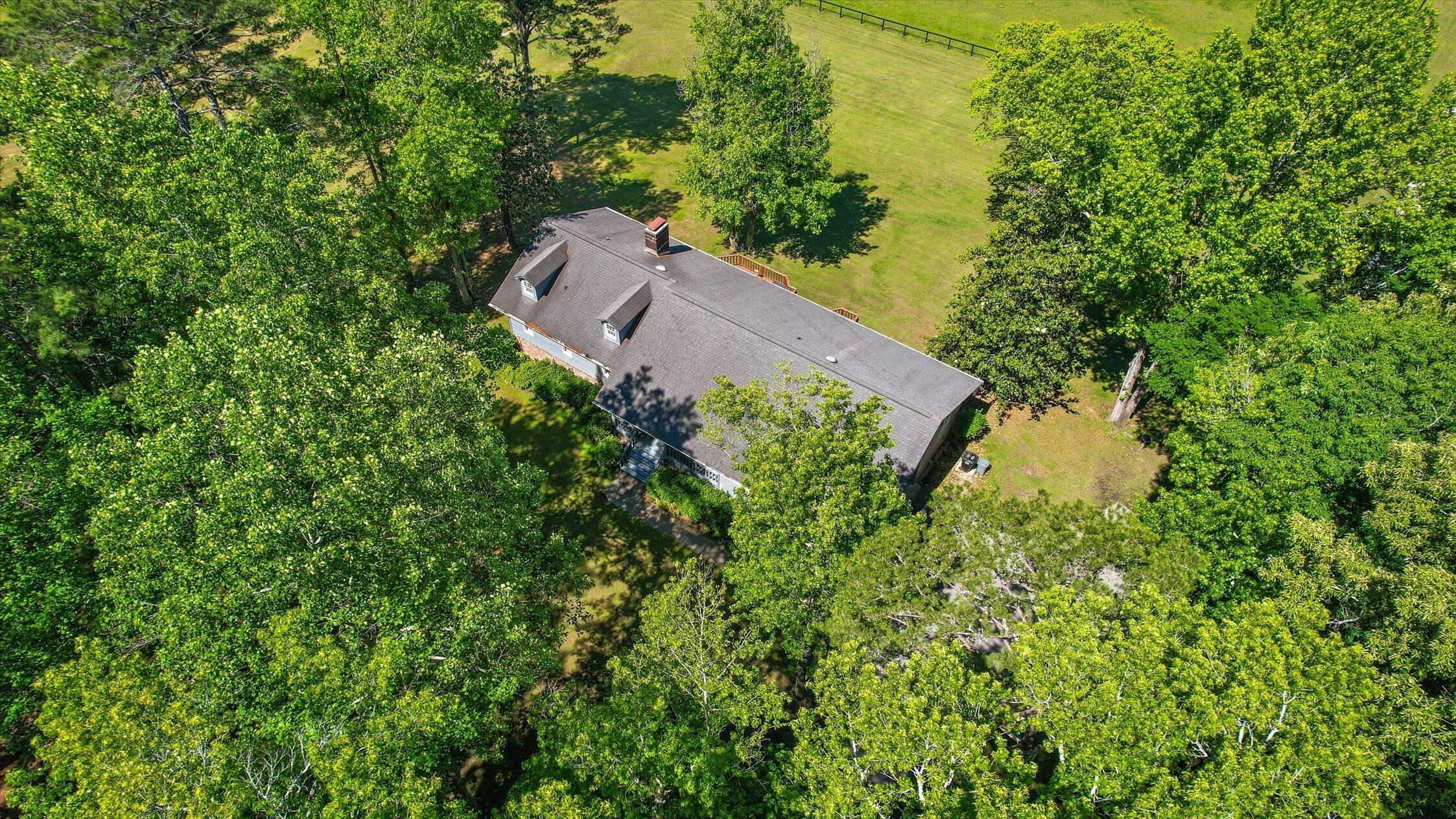 7117 White Oak Valley Road, McDonald
