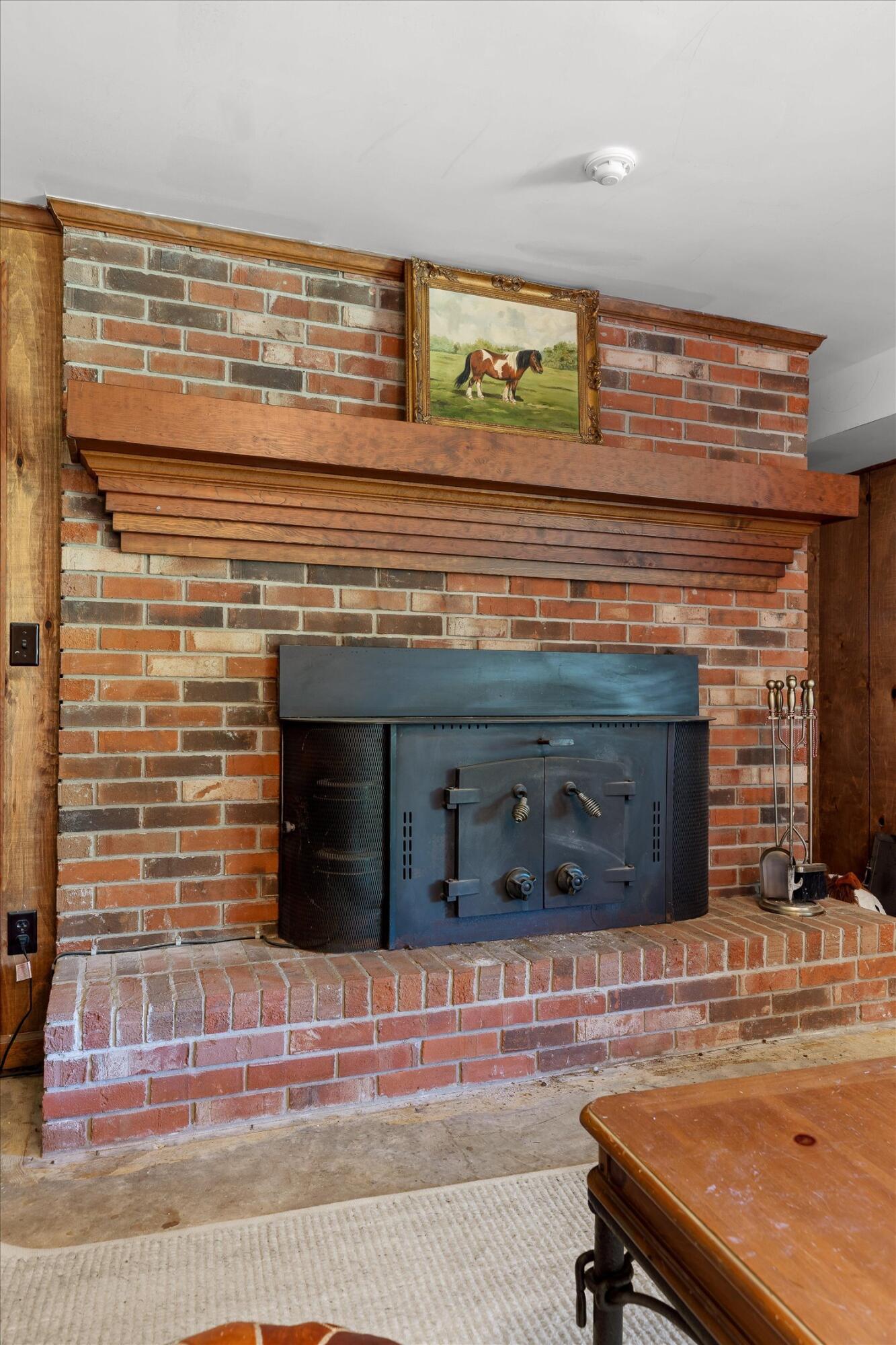 7117 White Oak Valley Road, McDonald