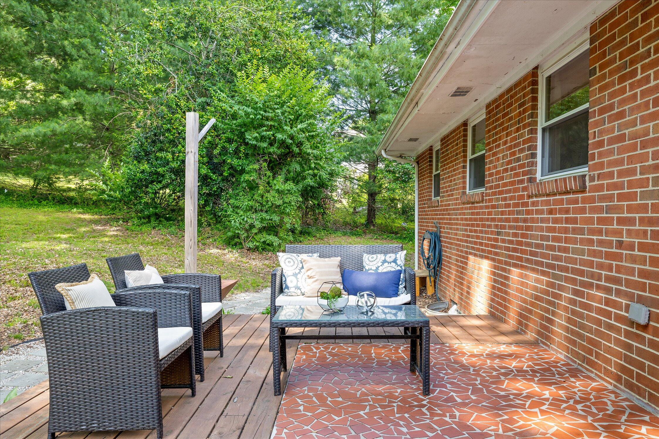 405 N Seminole Drive
