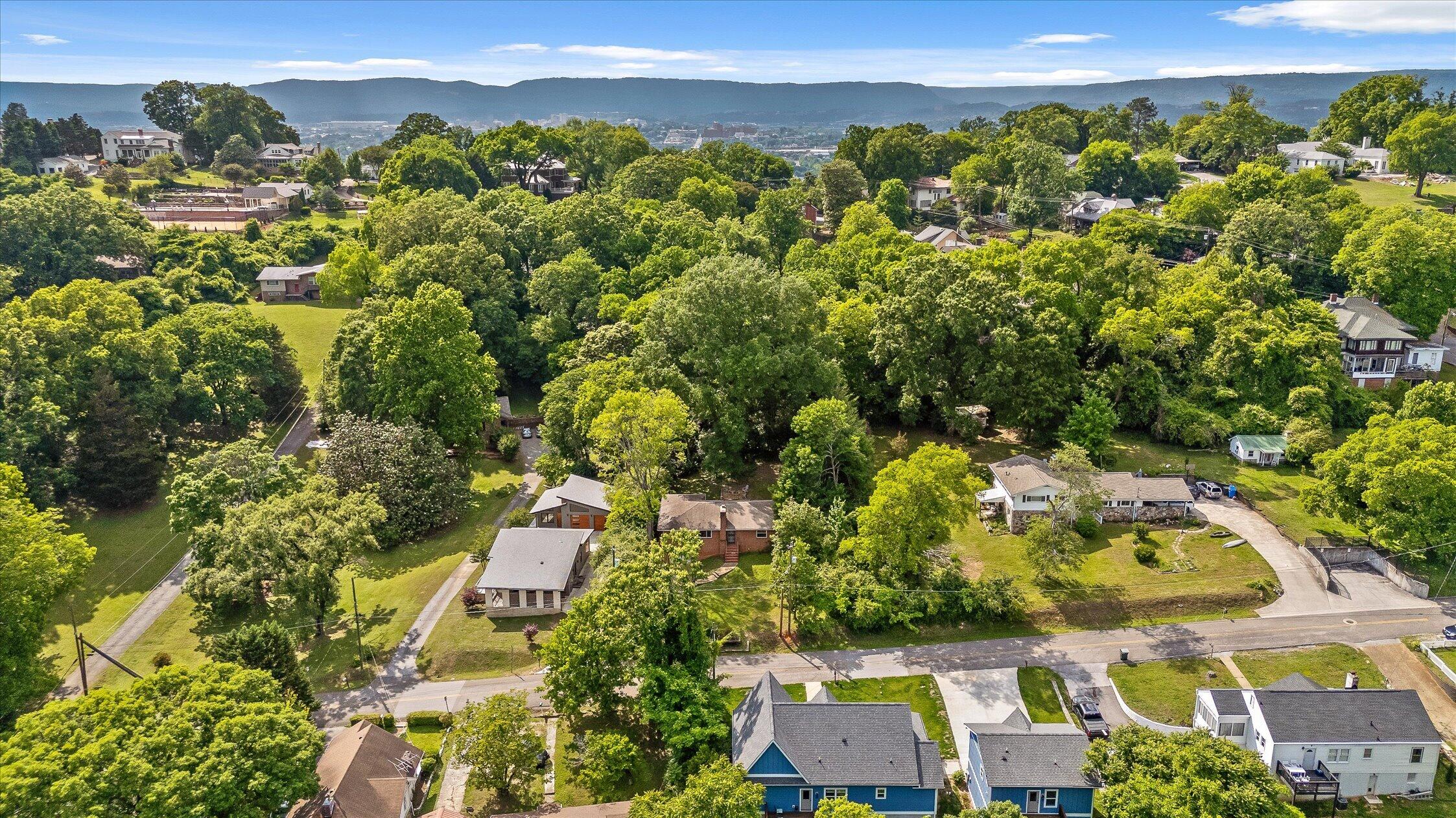405 N Seminole Drive