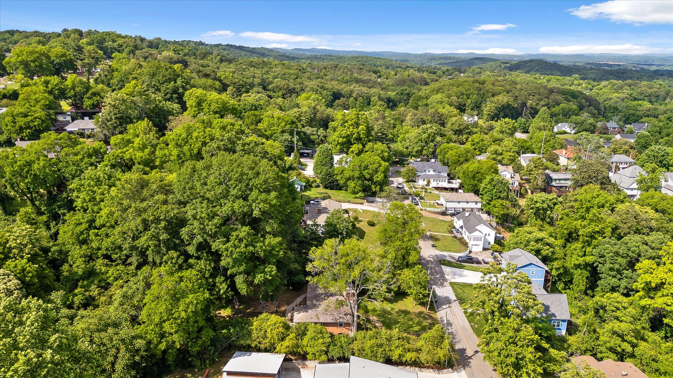 405 N Seminole Drive