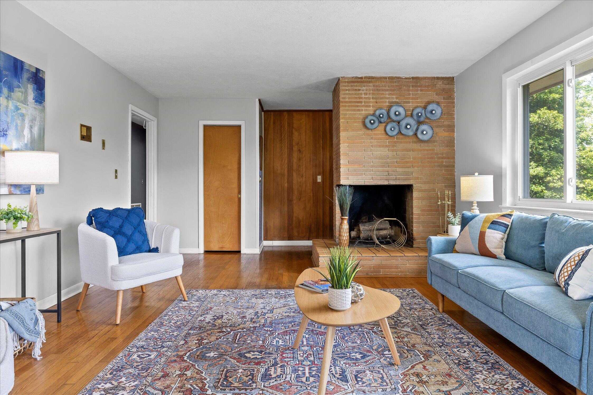 405 N Seminole Drive